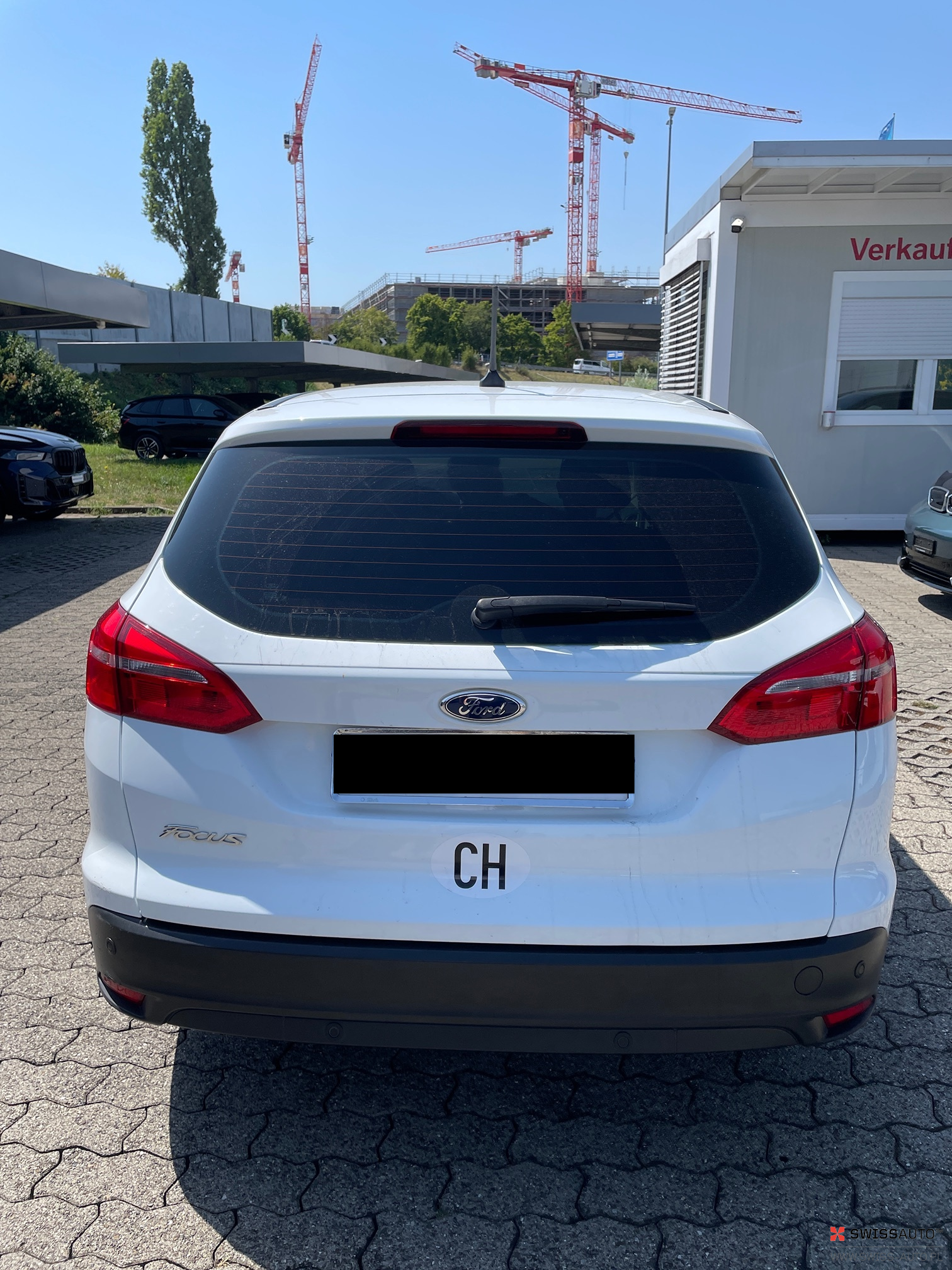 Auction Image
