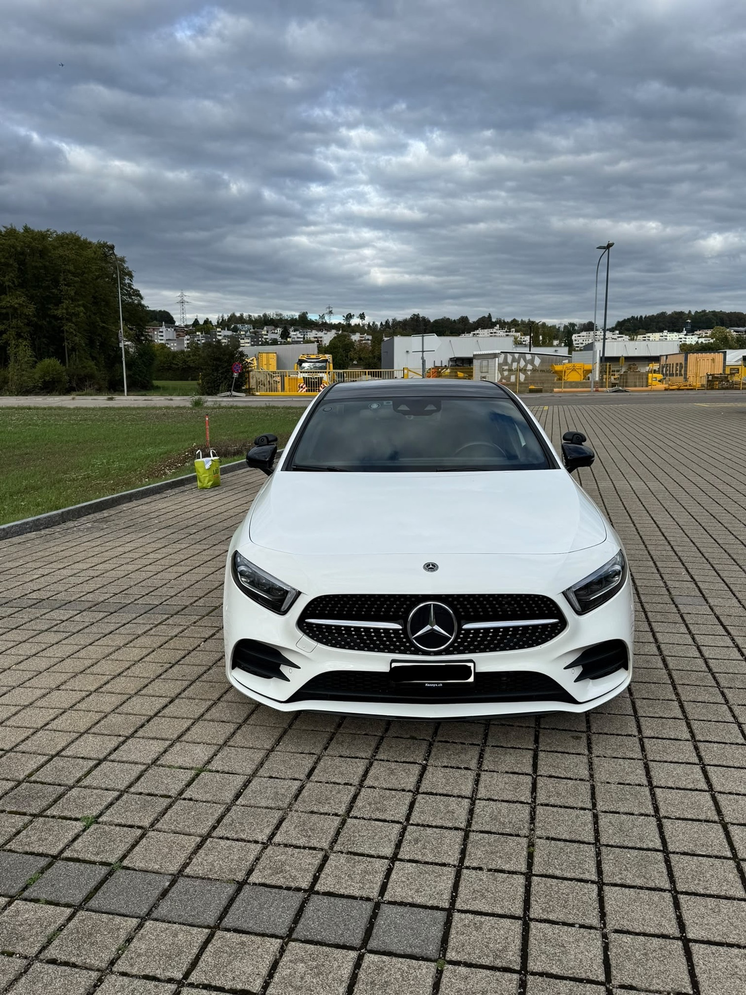 Auction Image
