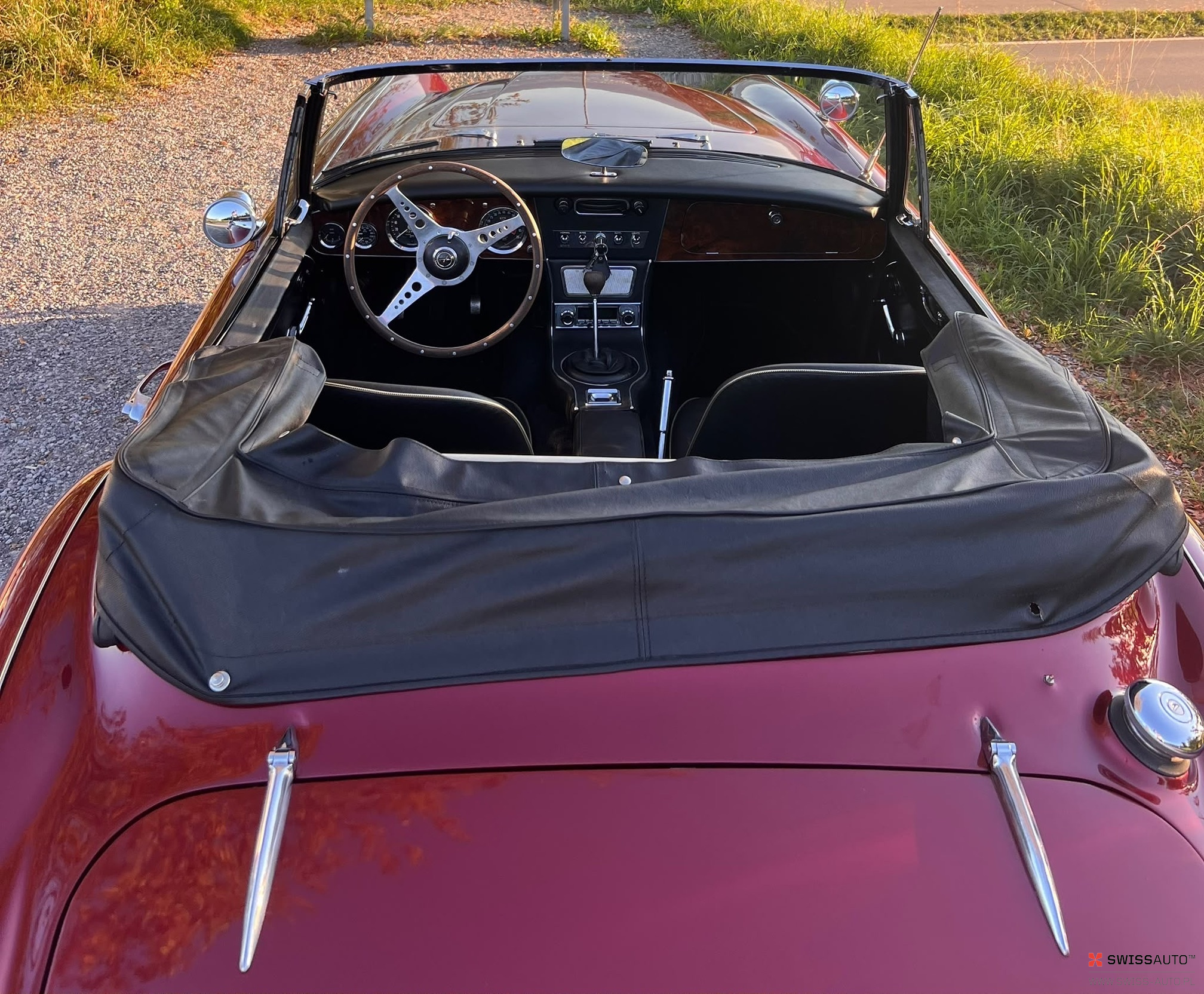 Auction Image