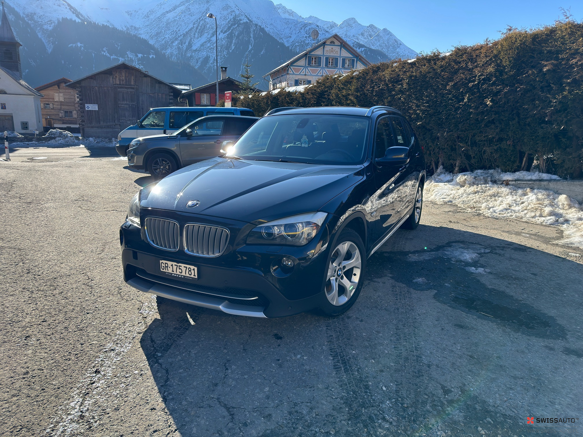 Auction Image