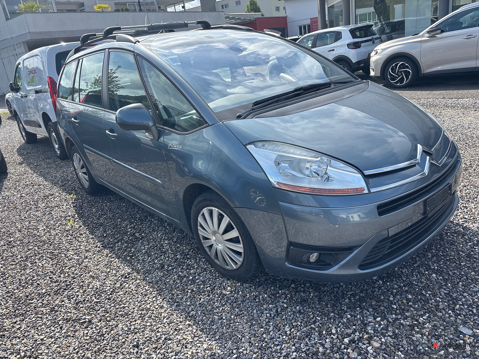 Auction Image