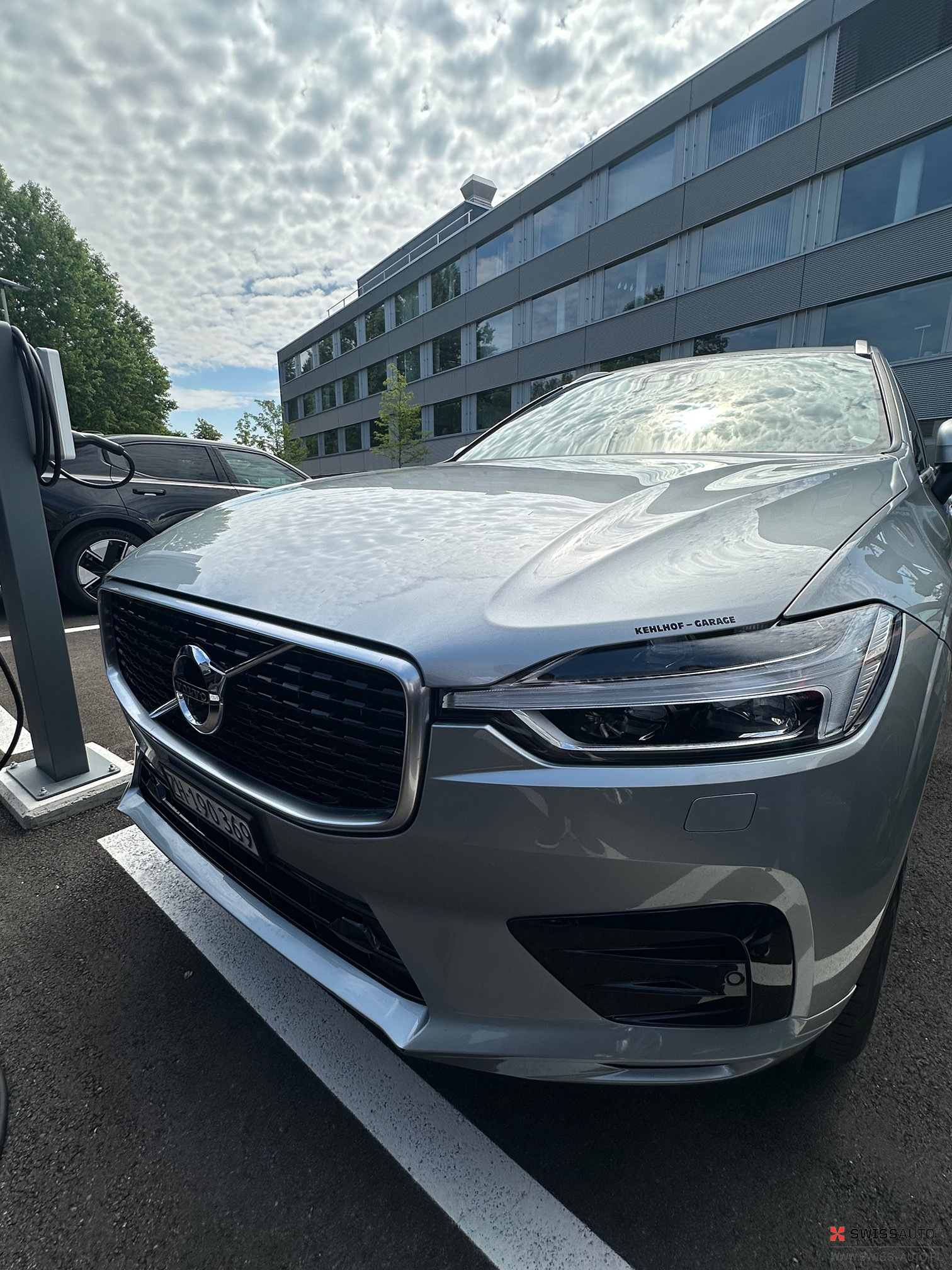 Auction Image