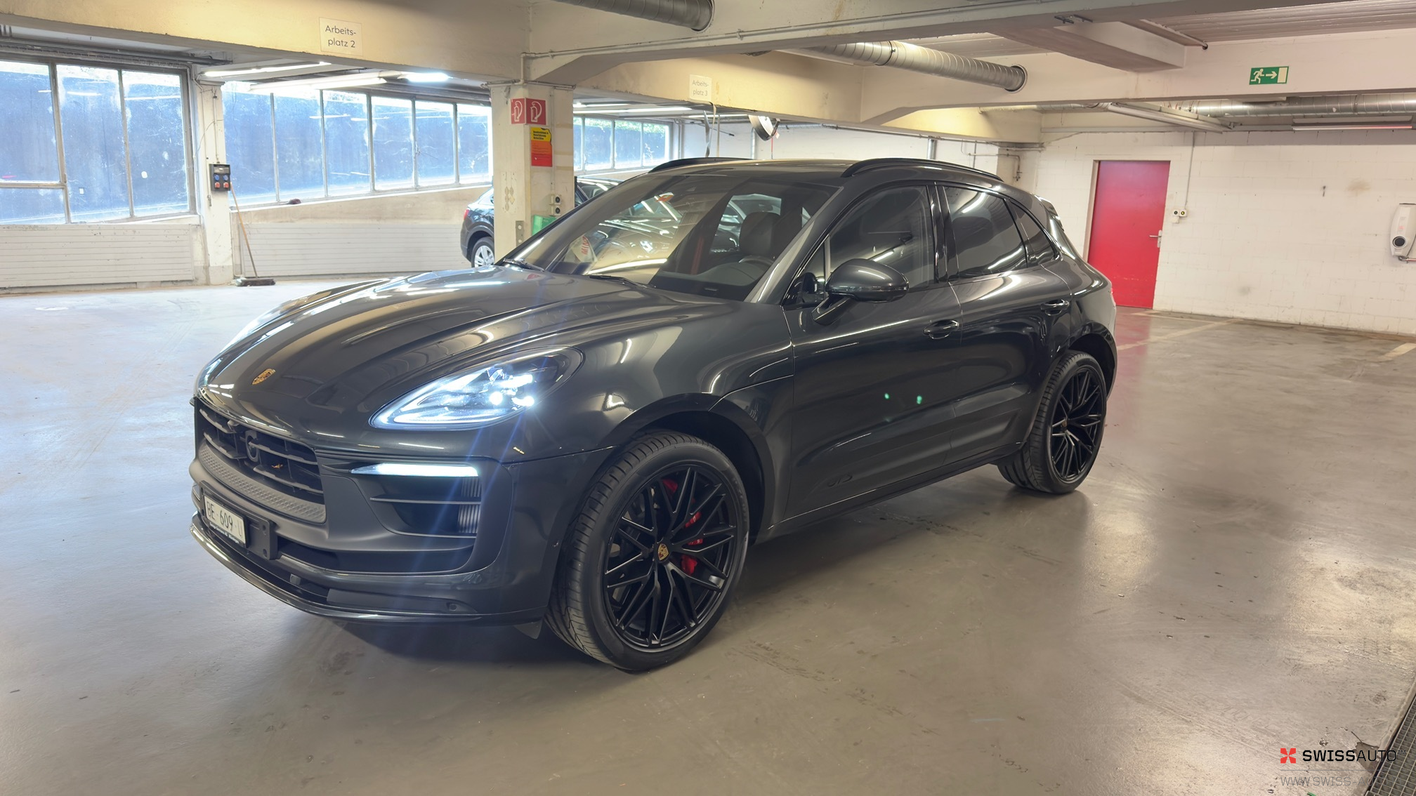 Auction Image