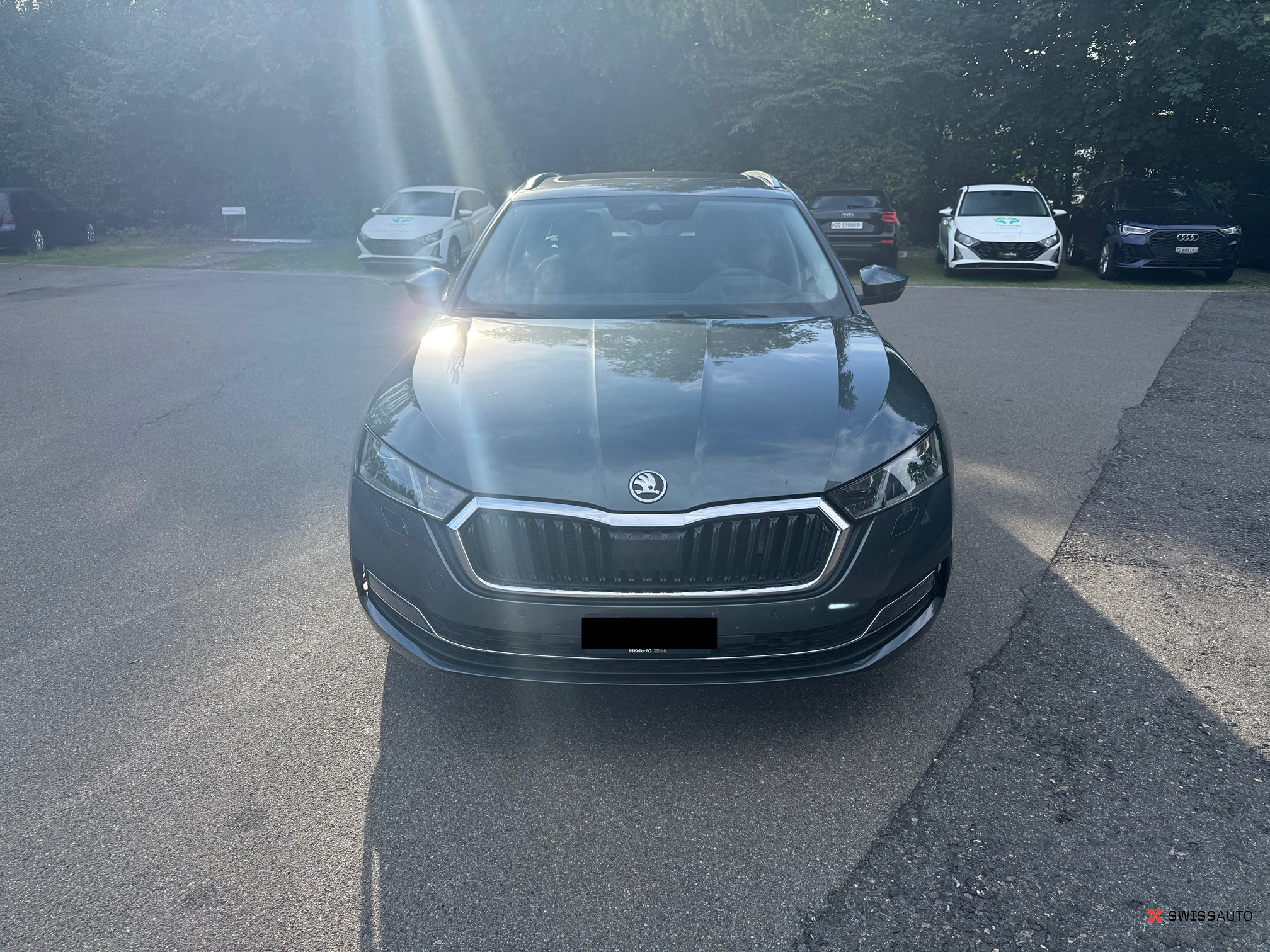 Auction Image