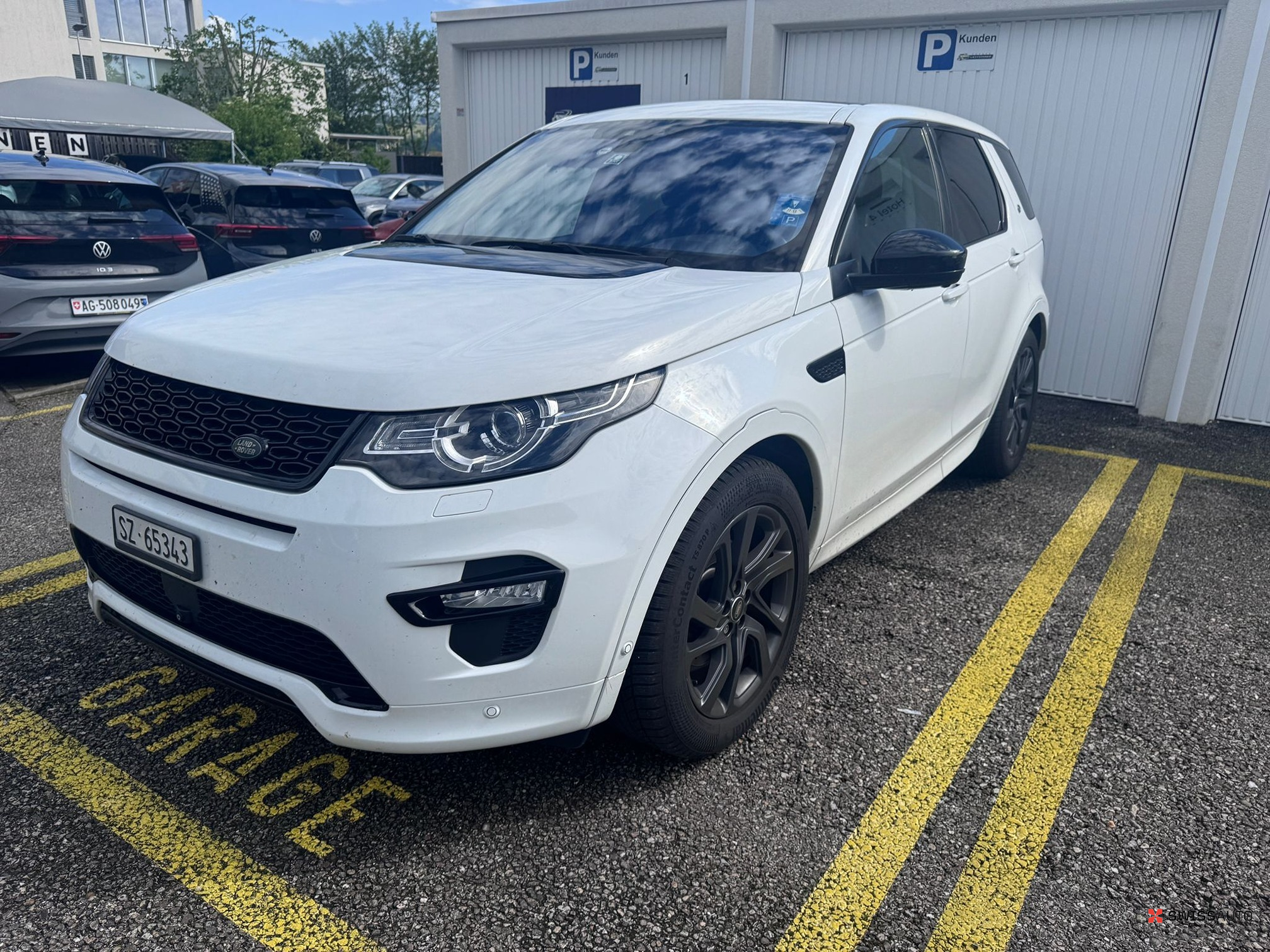 Auction Image