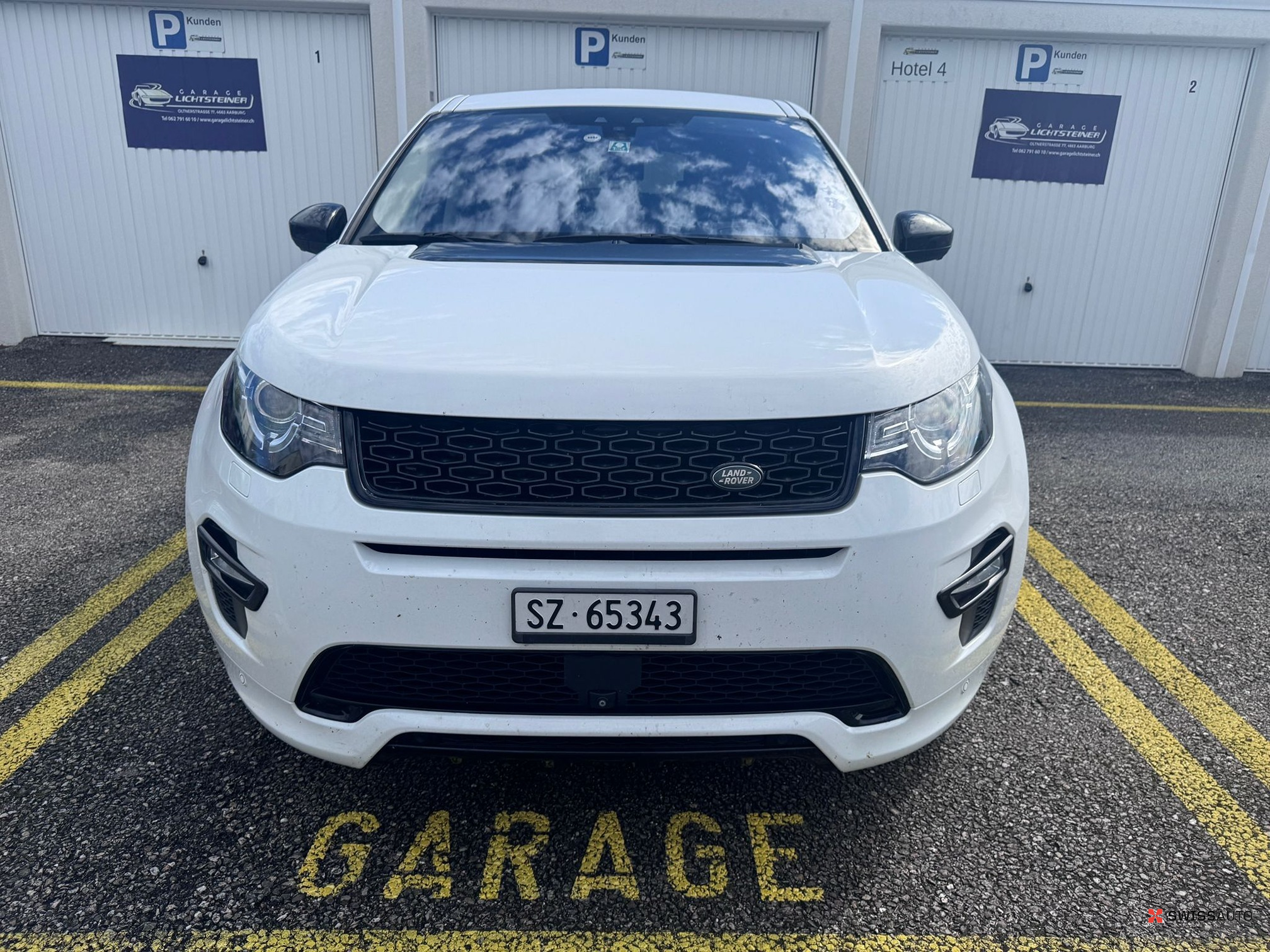 Auction Image
