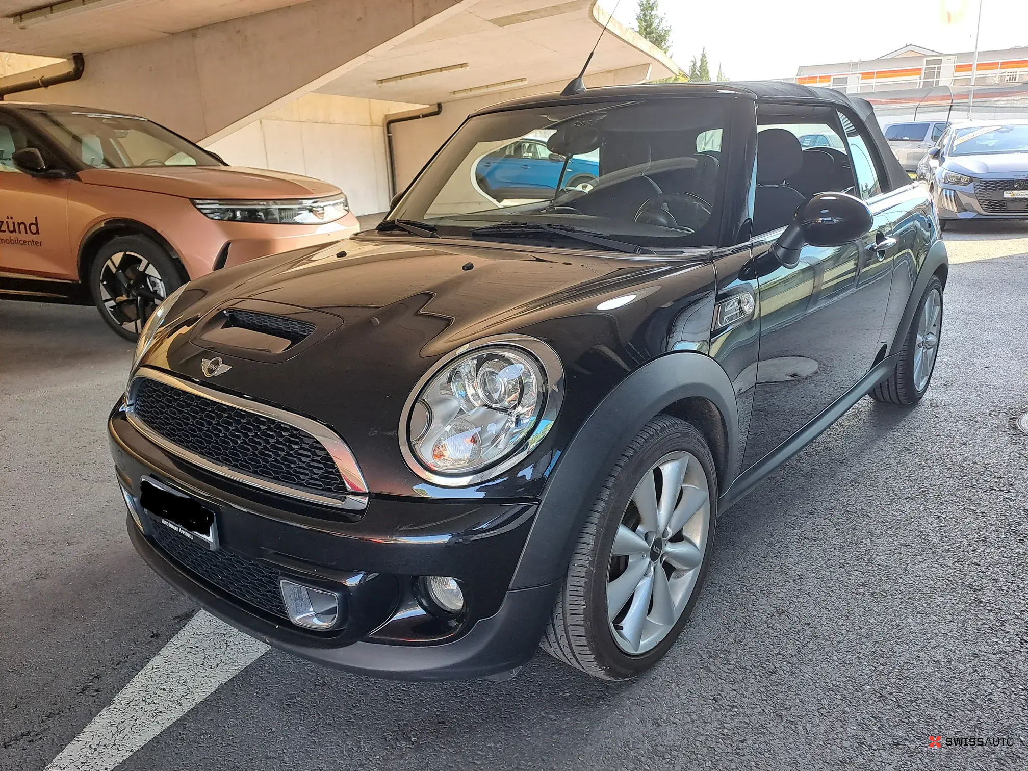 Auction Image