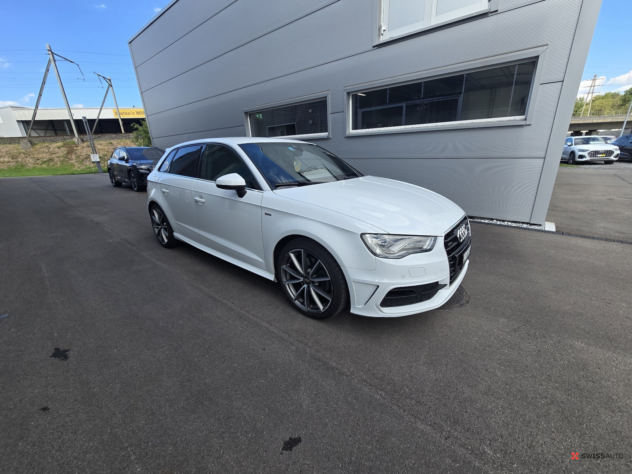 Auction Image