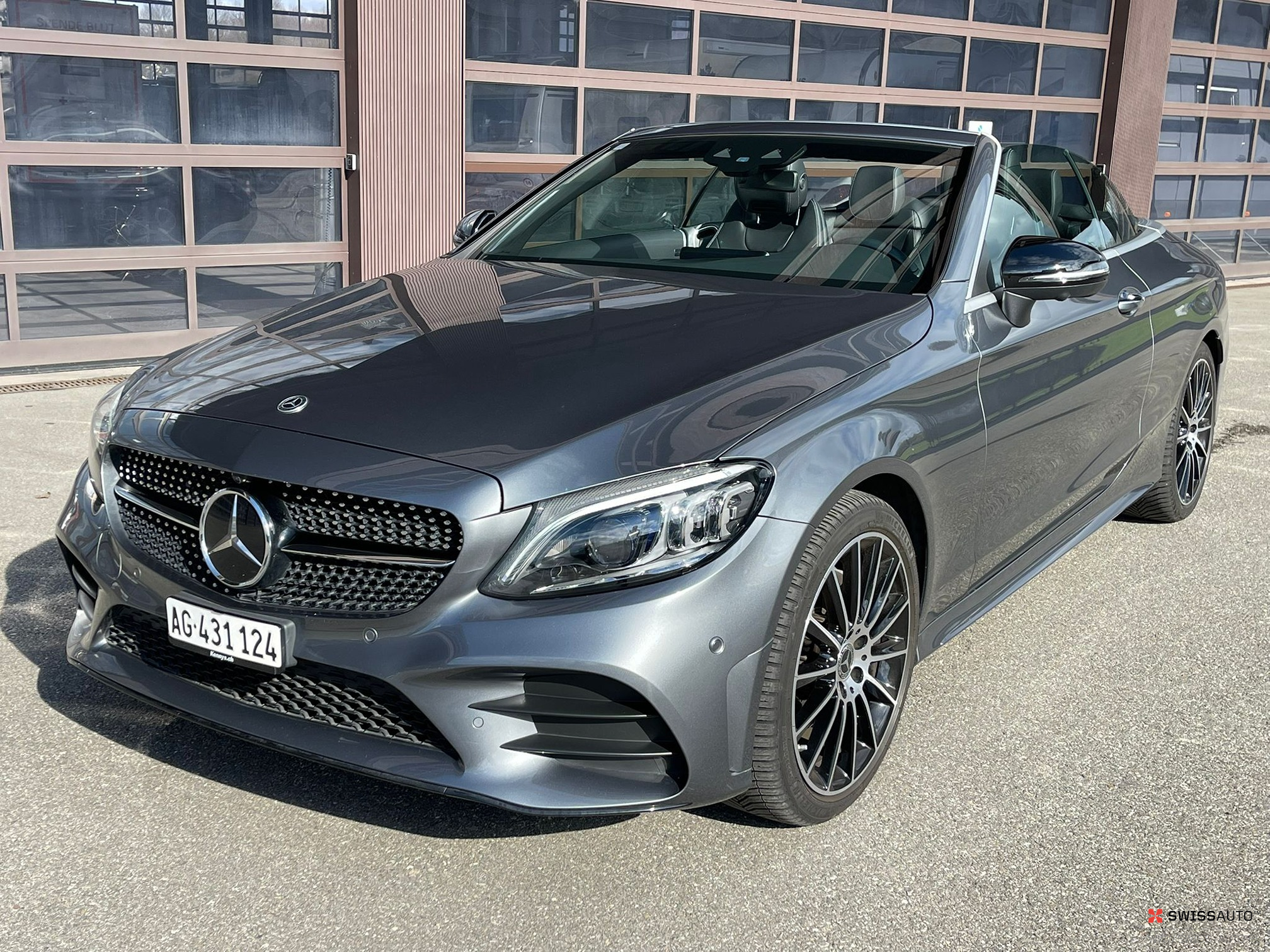 Auction Image