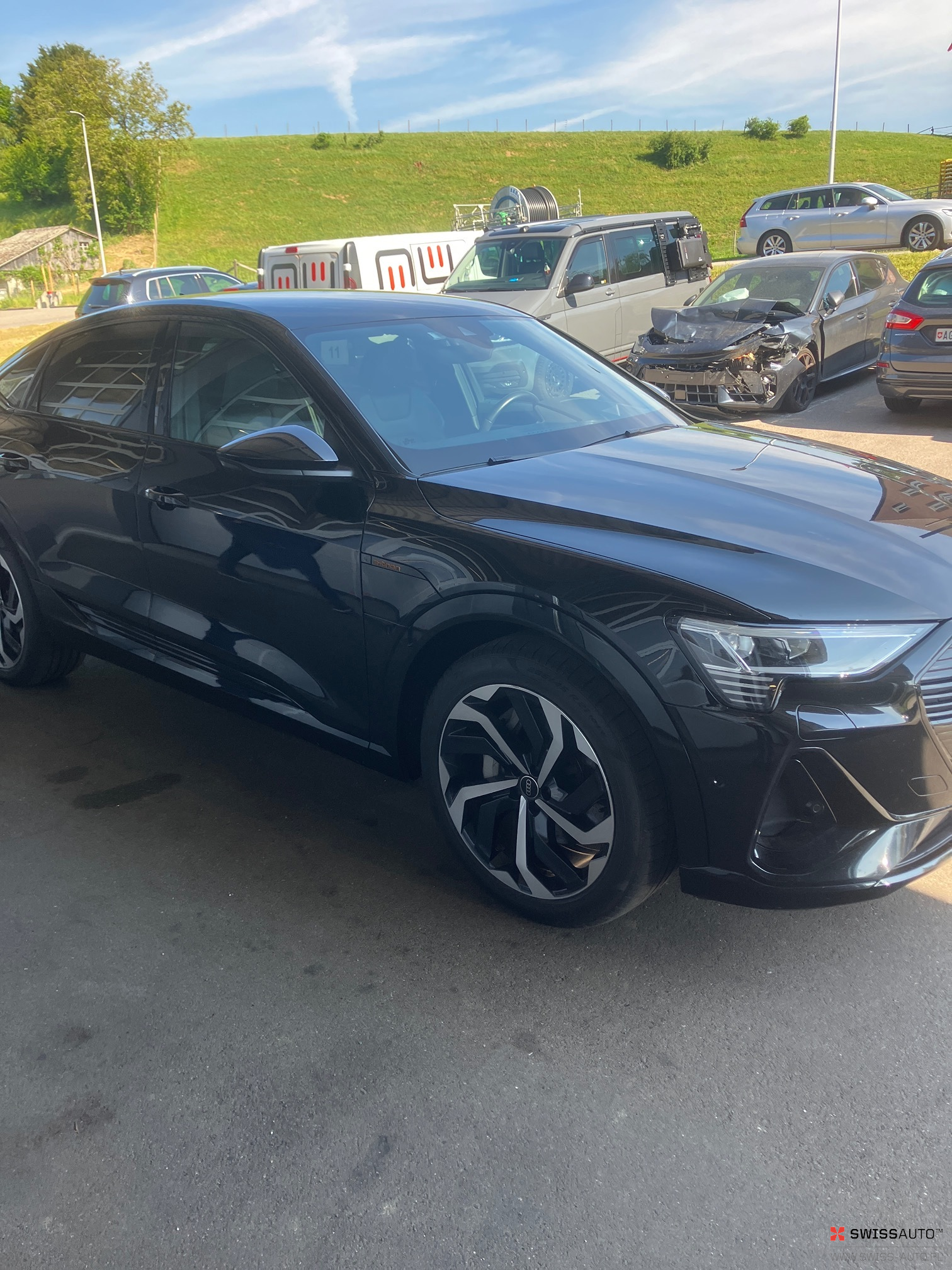 Auction Image