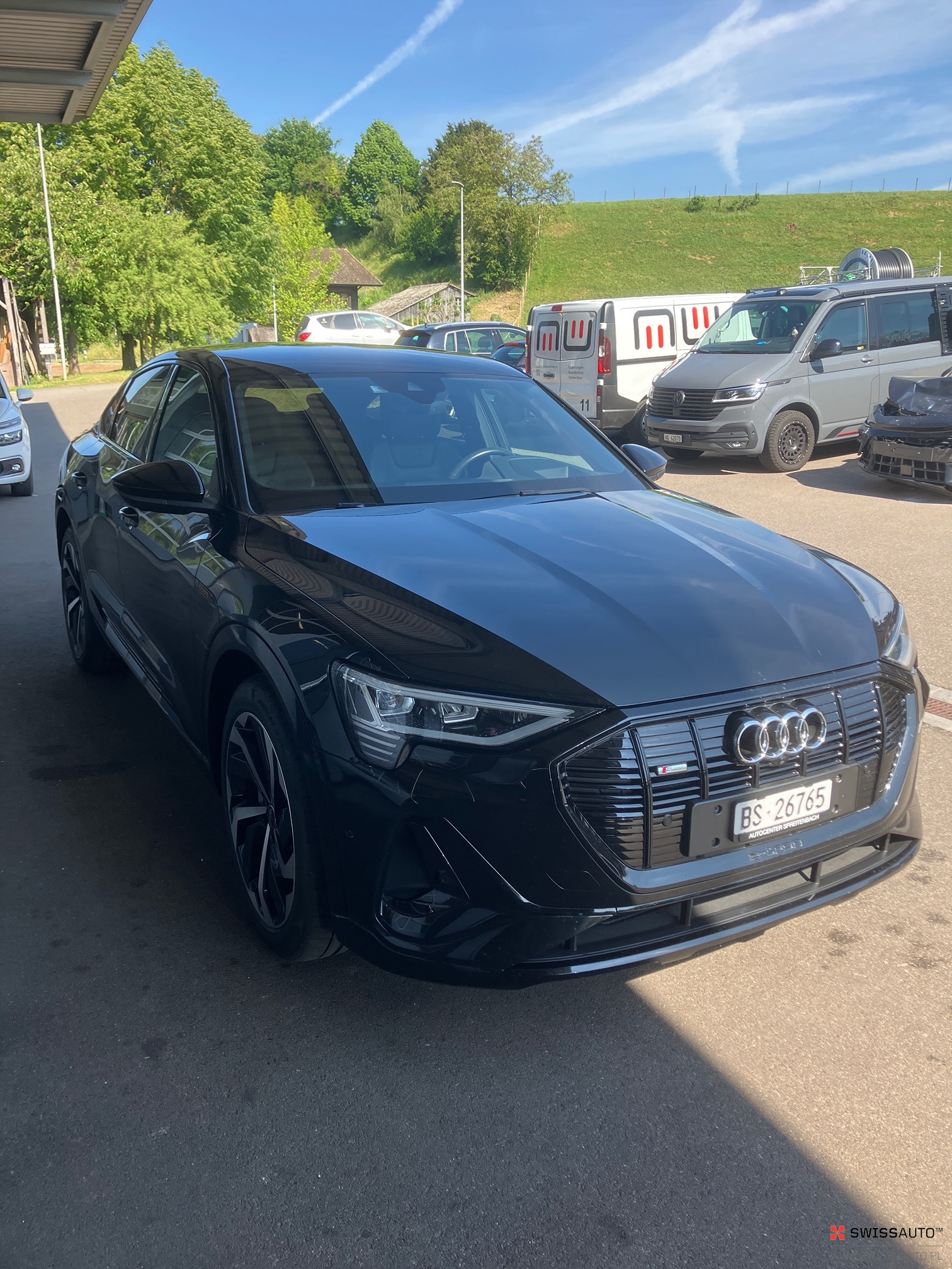 Auction Image