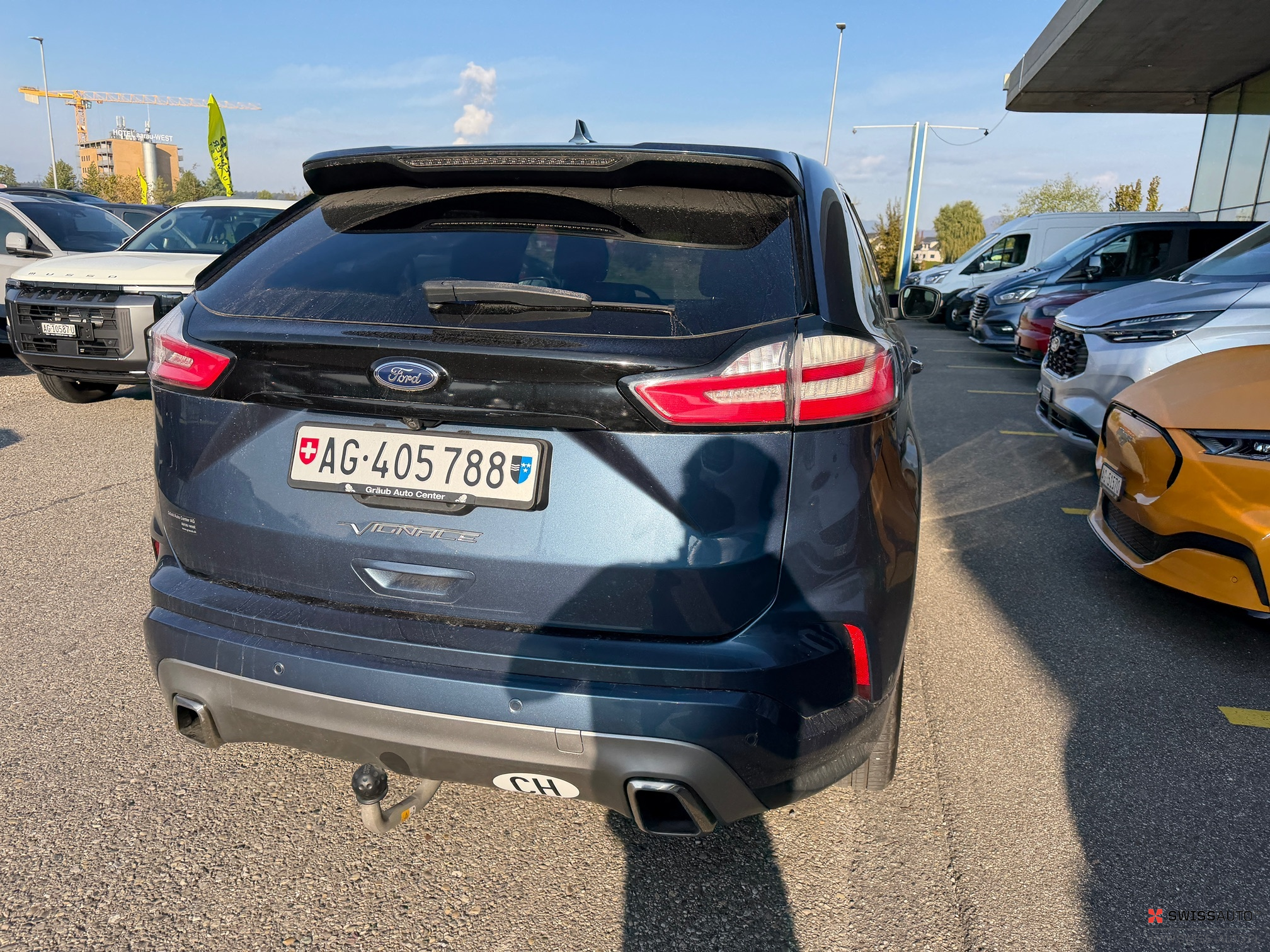 Auction Image