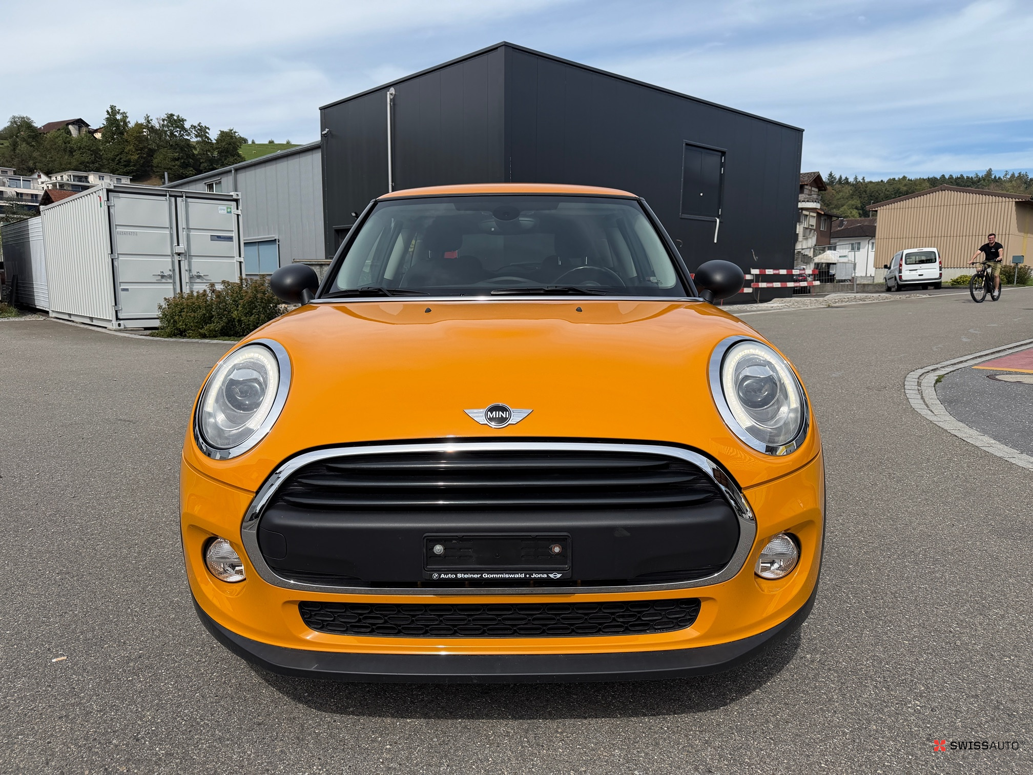 Auction Image