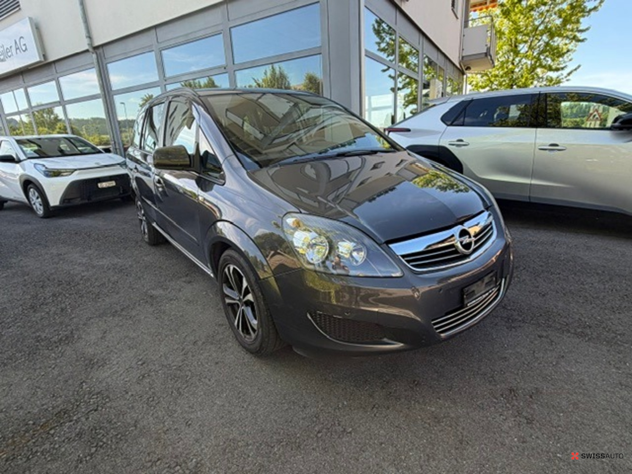 Auction Image