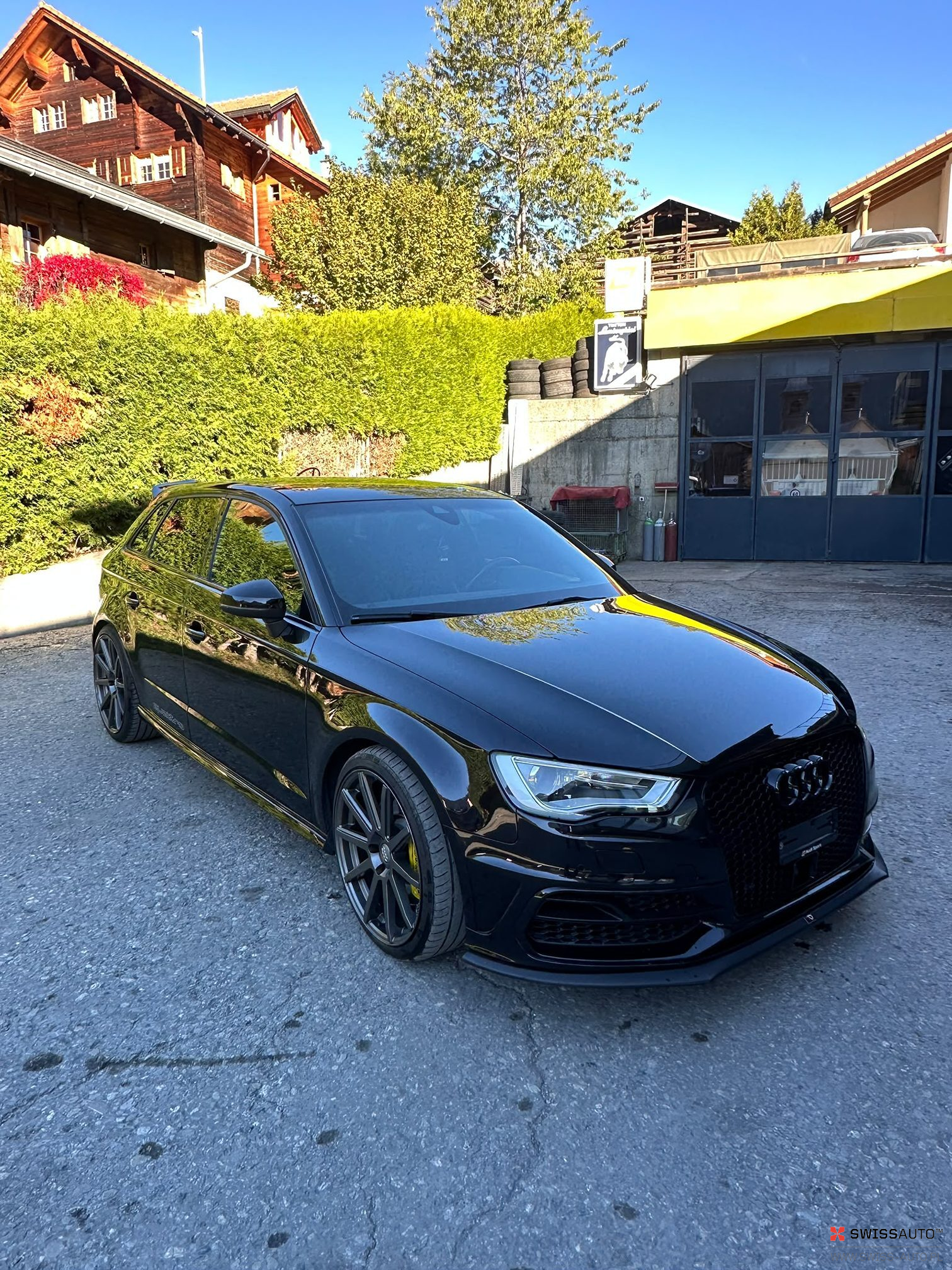 Auction Image