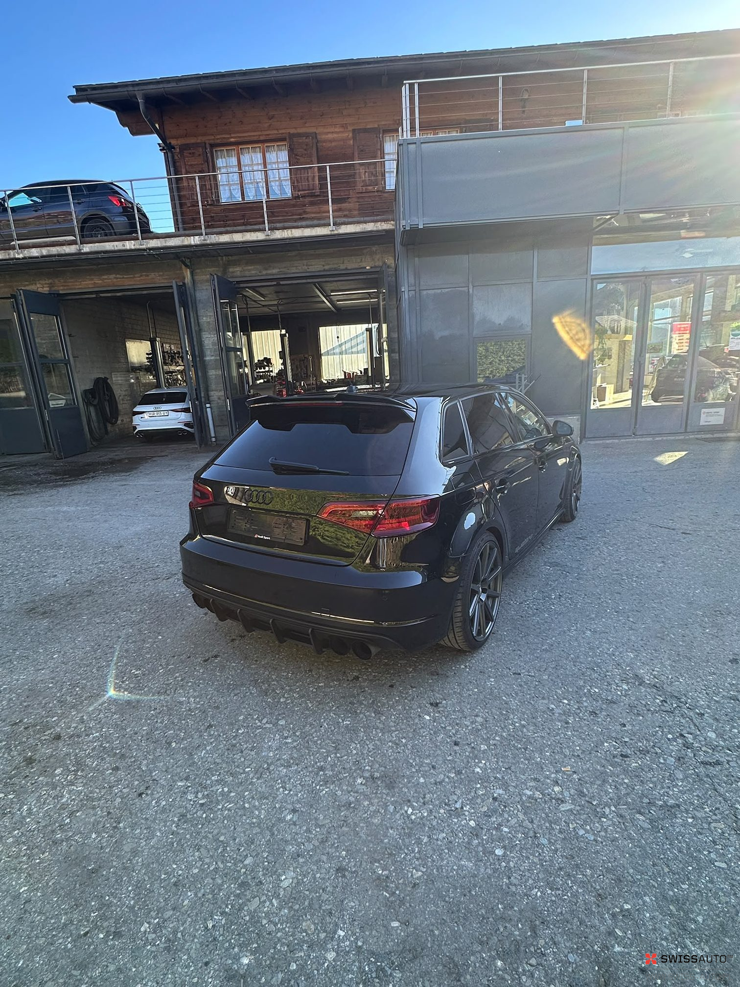 Auction Image