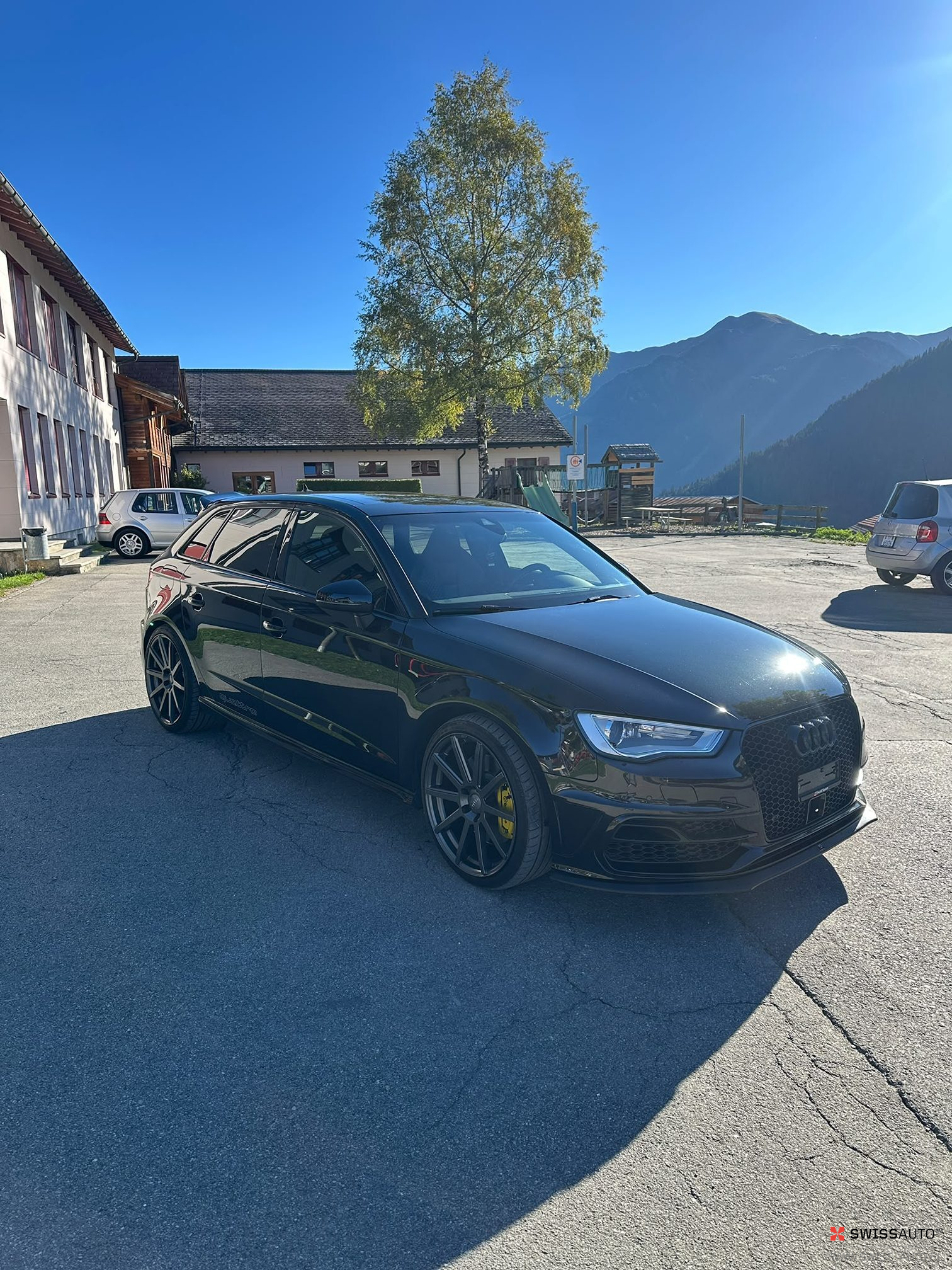 Auction Image