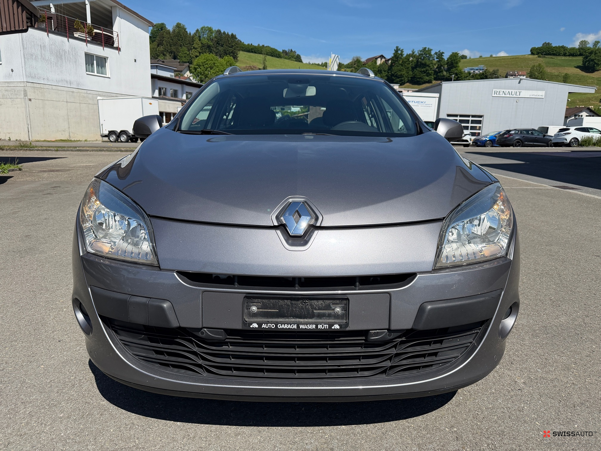 Auction Image