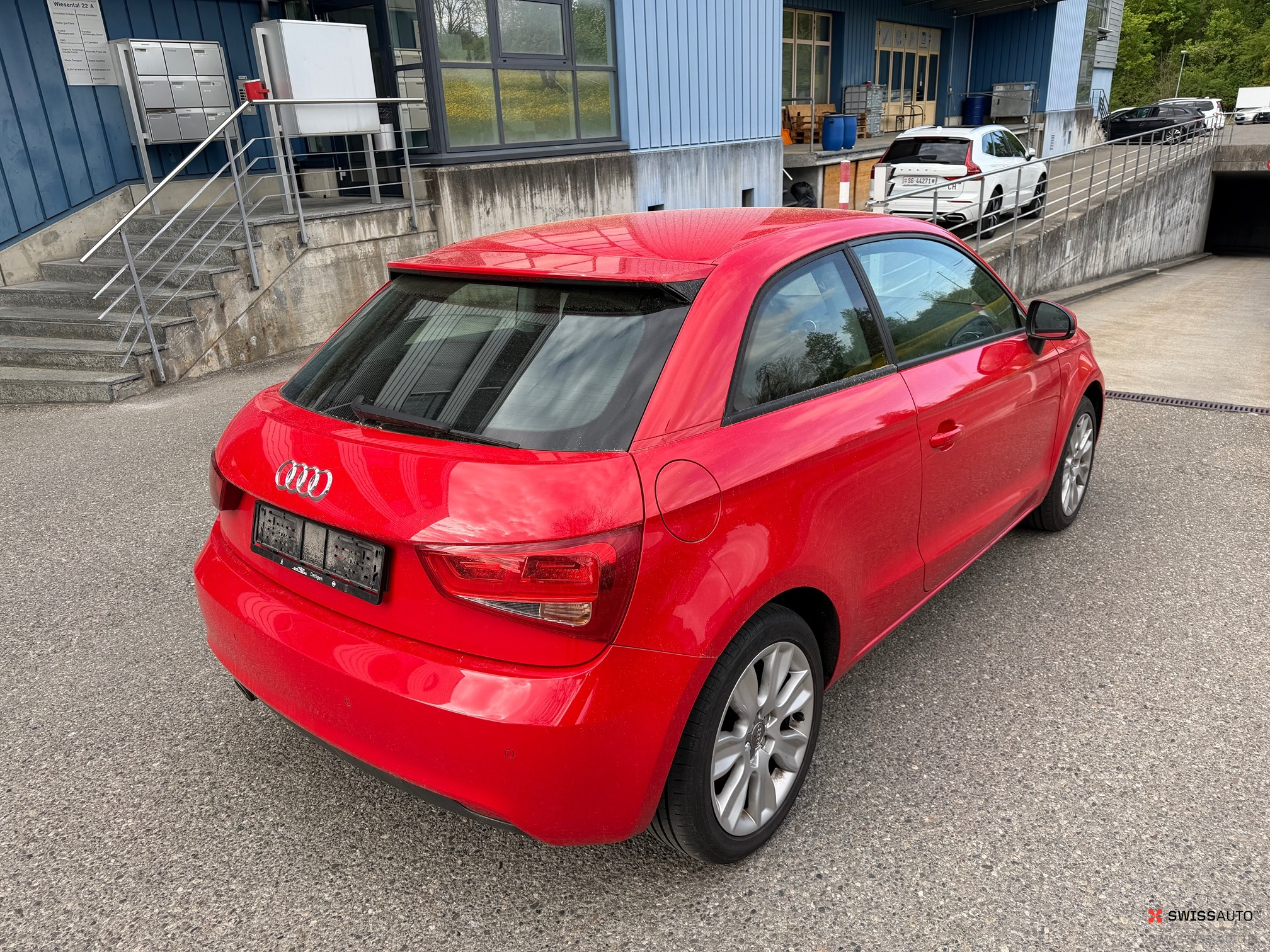 Auction Image
