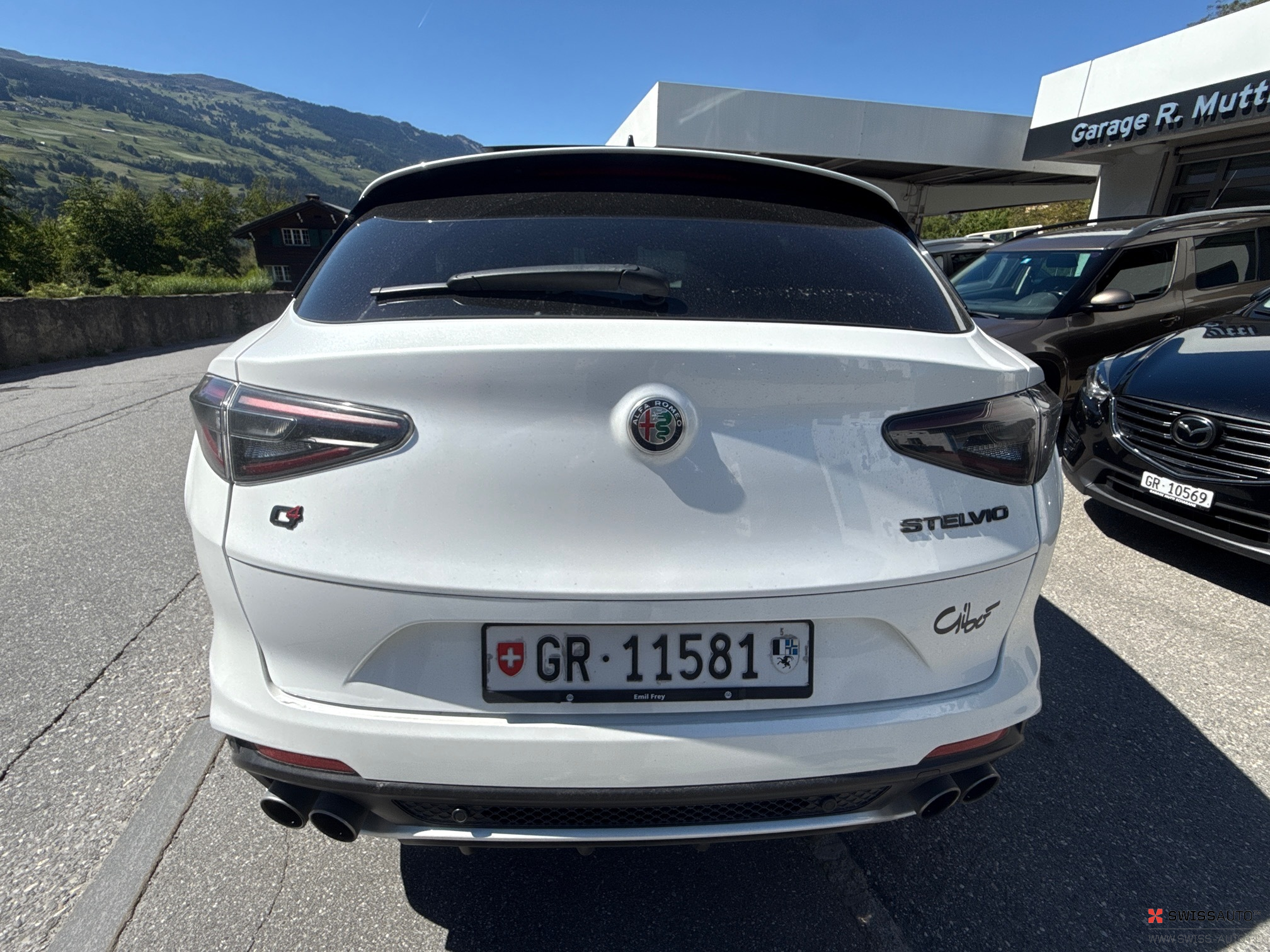 Auction Image