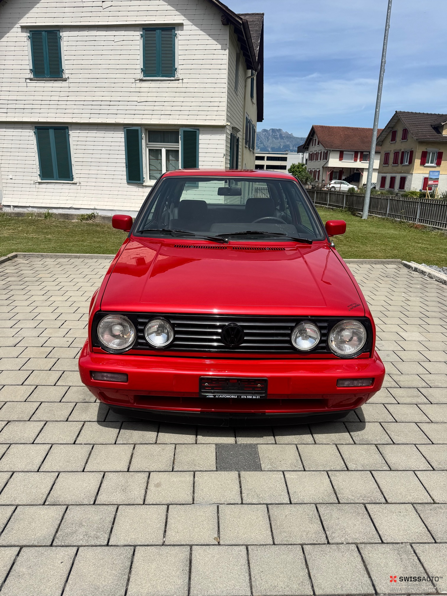 Auction Image