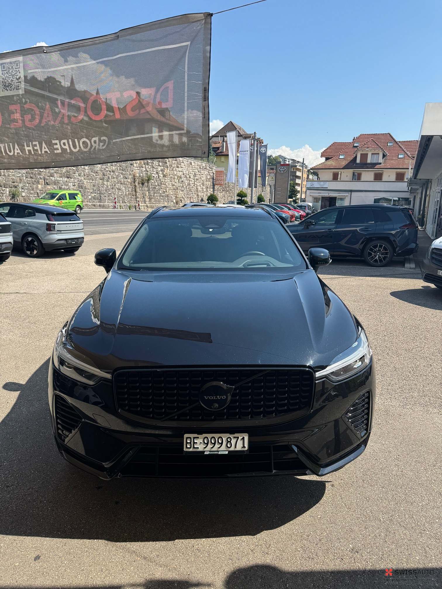 Auction Image