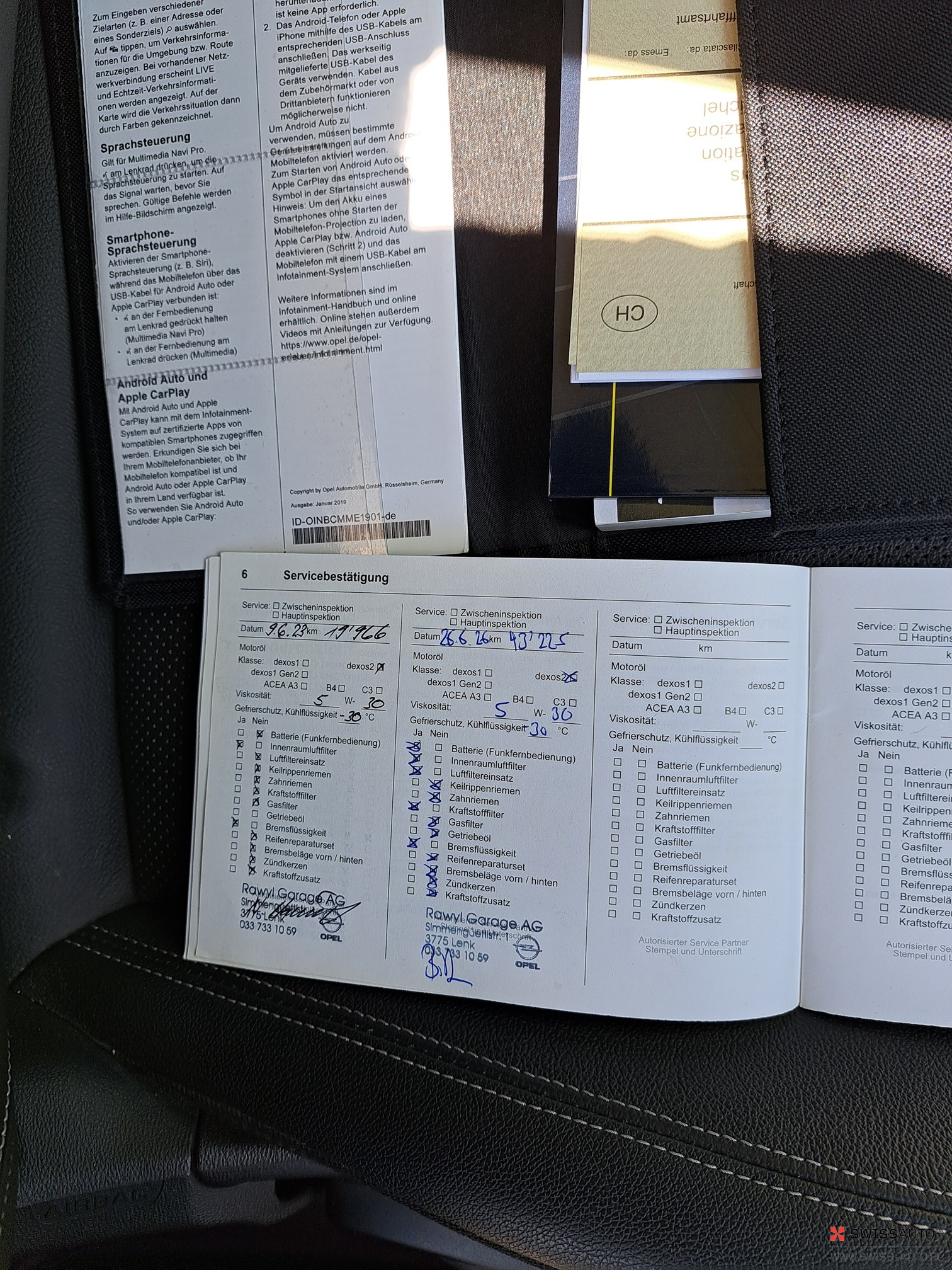 Auction Image