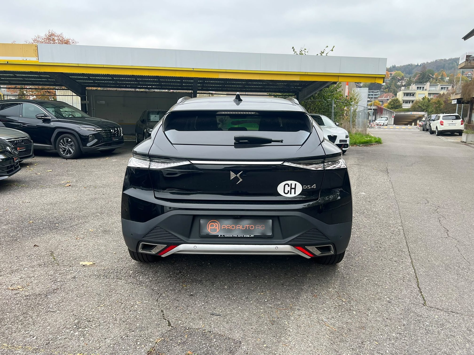 Auction Image