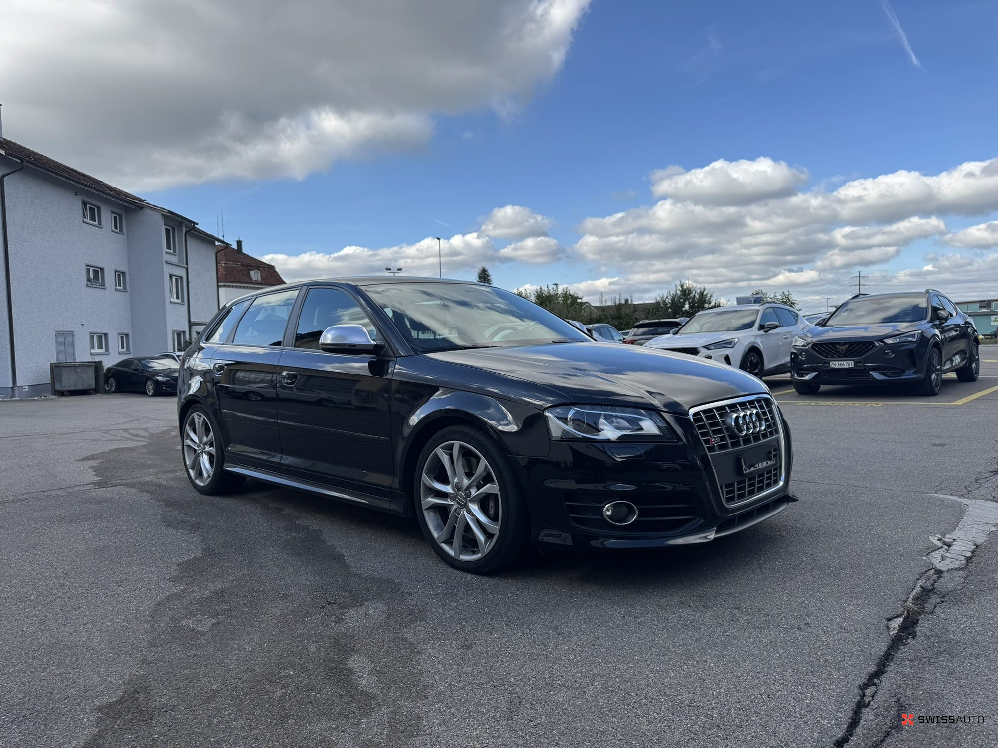 Auction Image