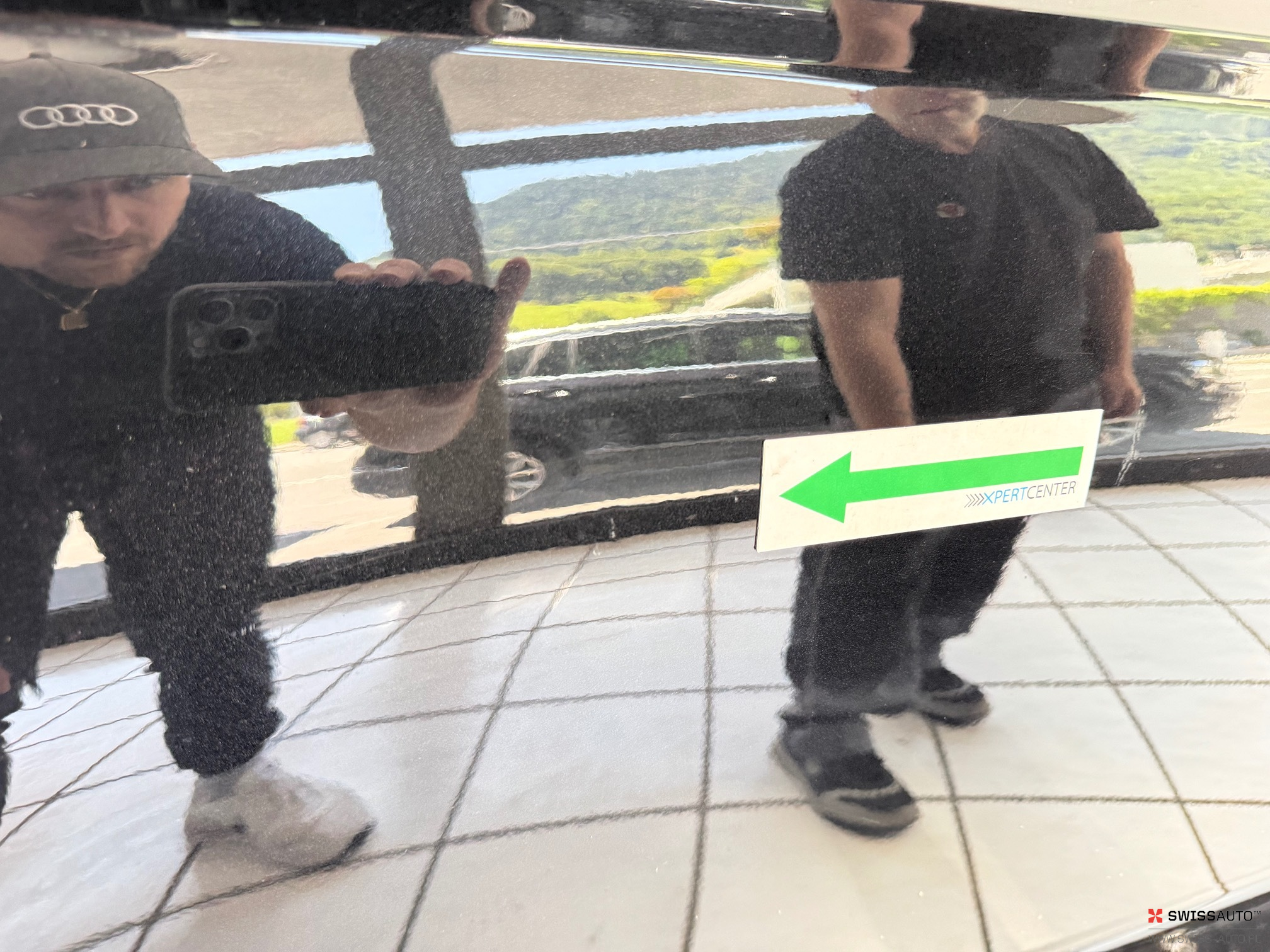 Auction Image