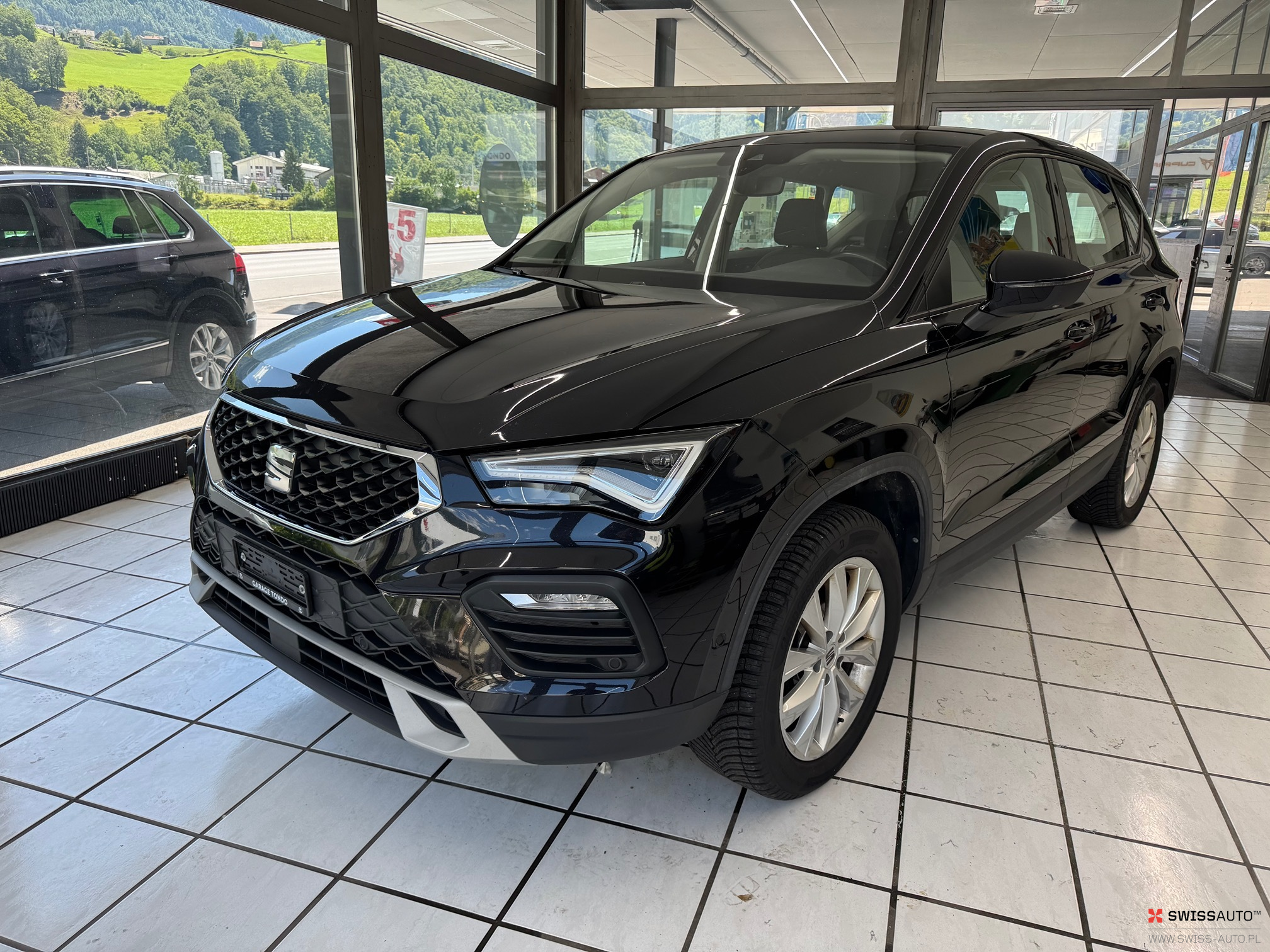 Auction Image