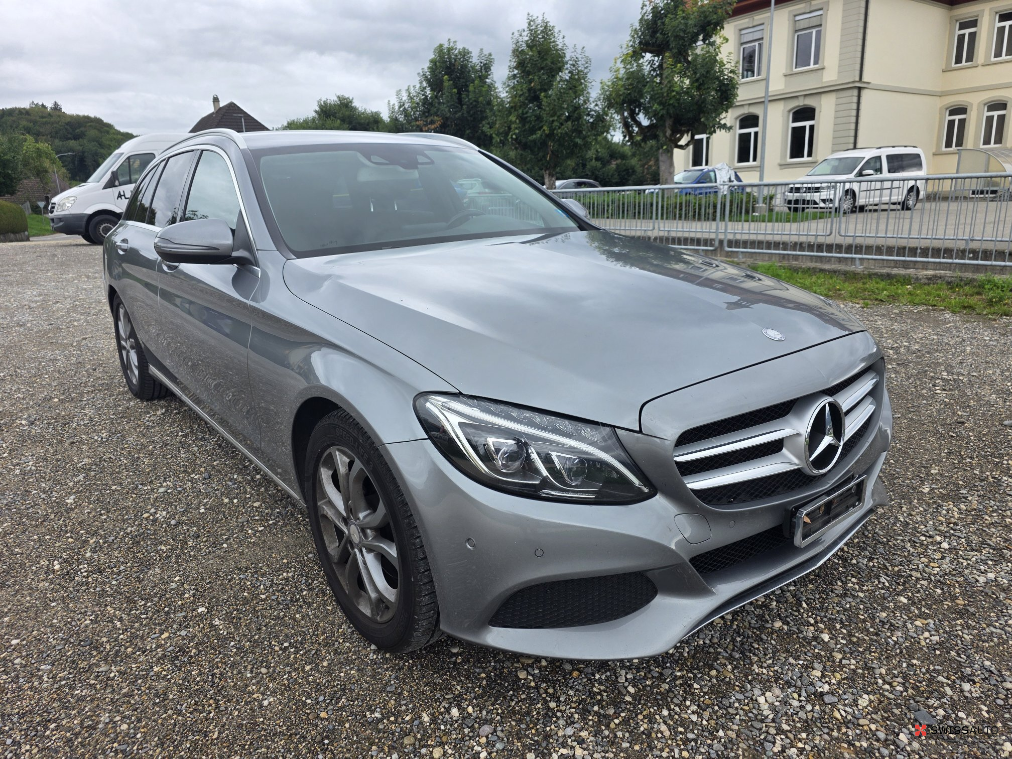 Auction Image