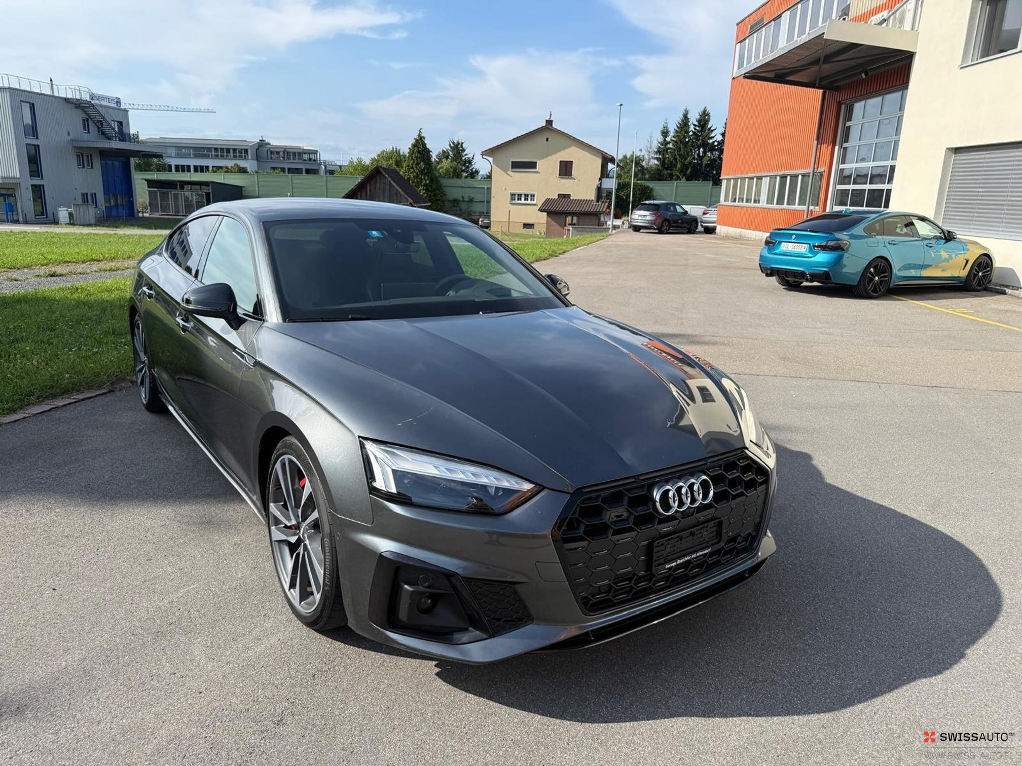 Auction Image