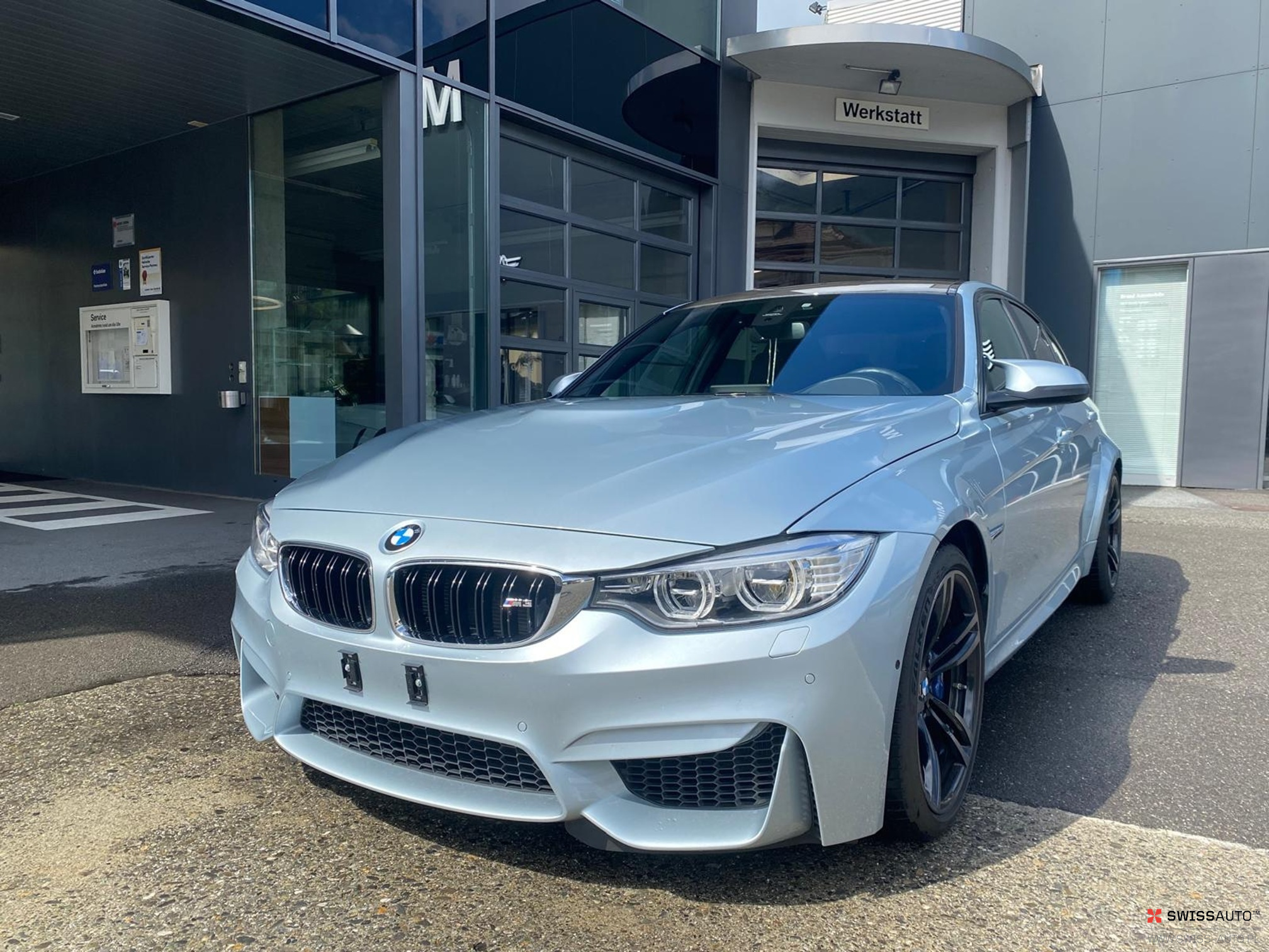 Auction Image