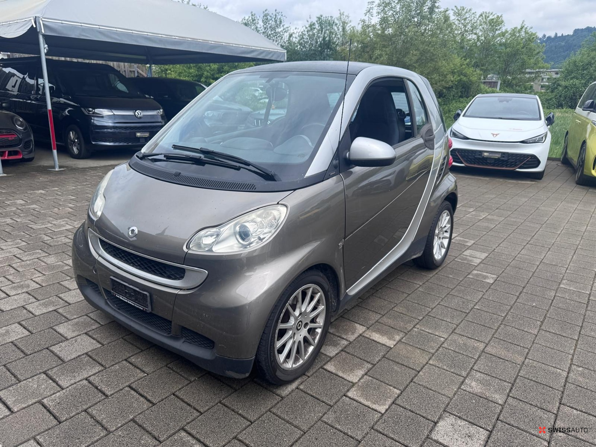 Auction Image