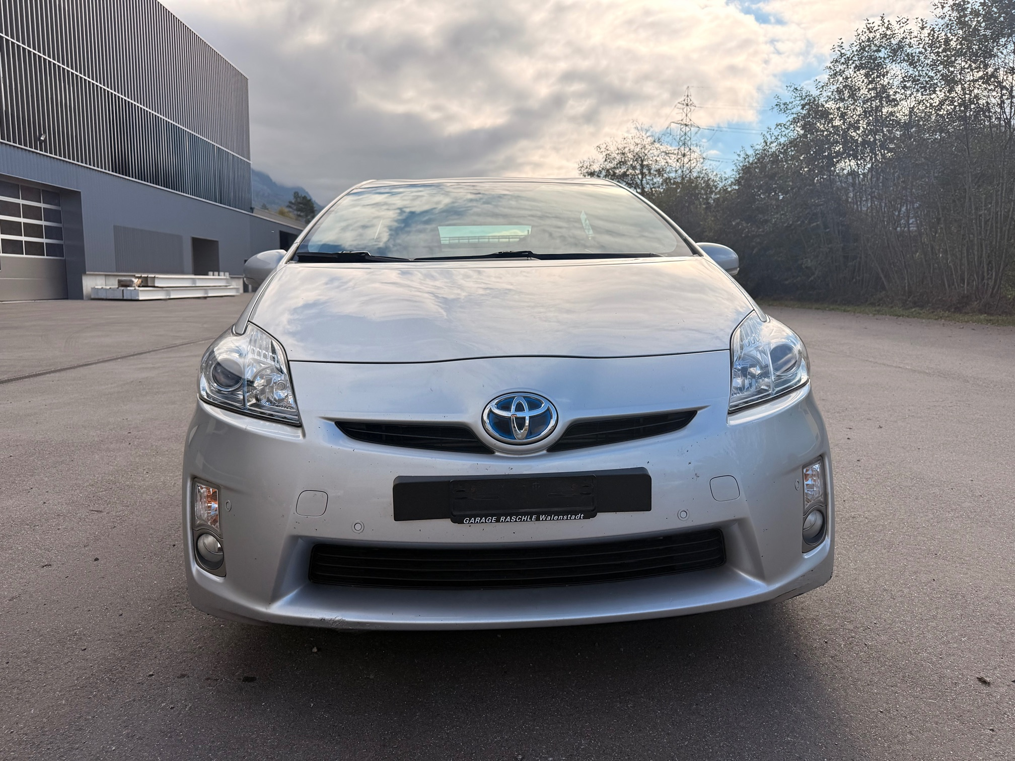 Auction Image