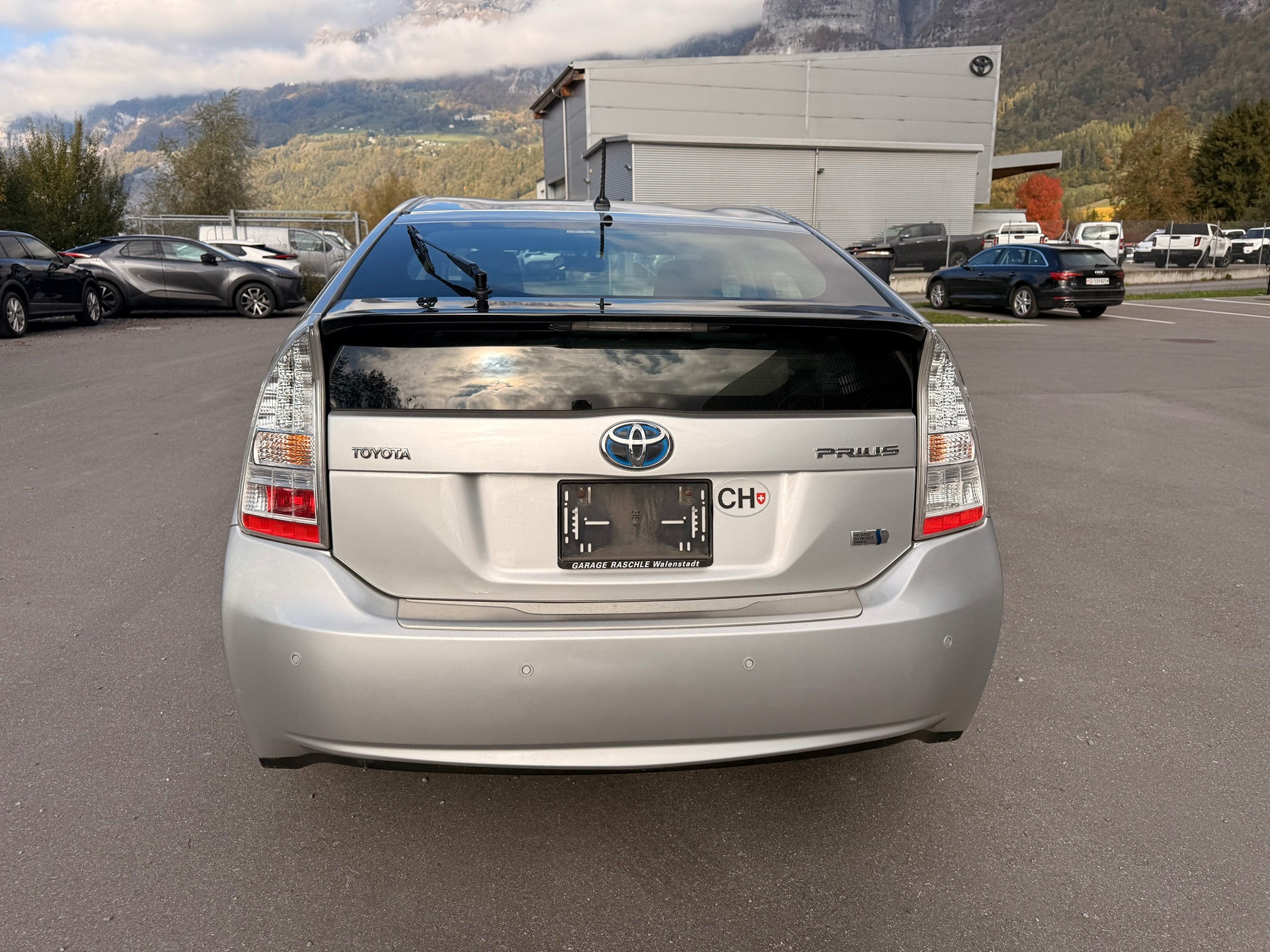 Auction Image