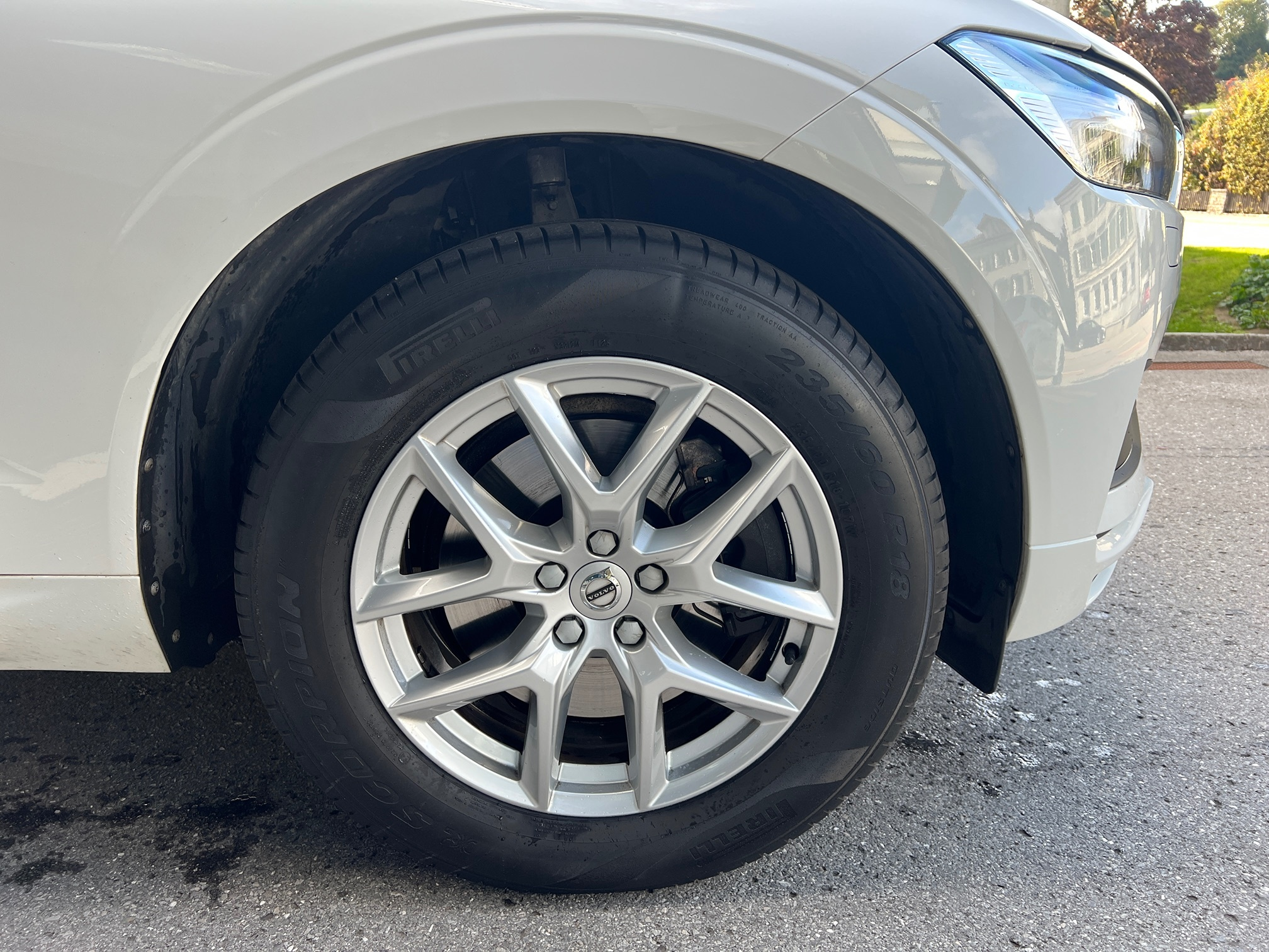 Swiss-auto.pl - VOLVO XC60 D4 AWD