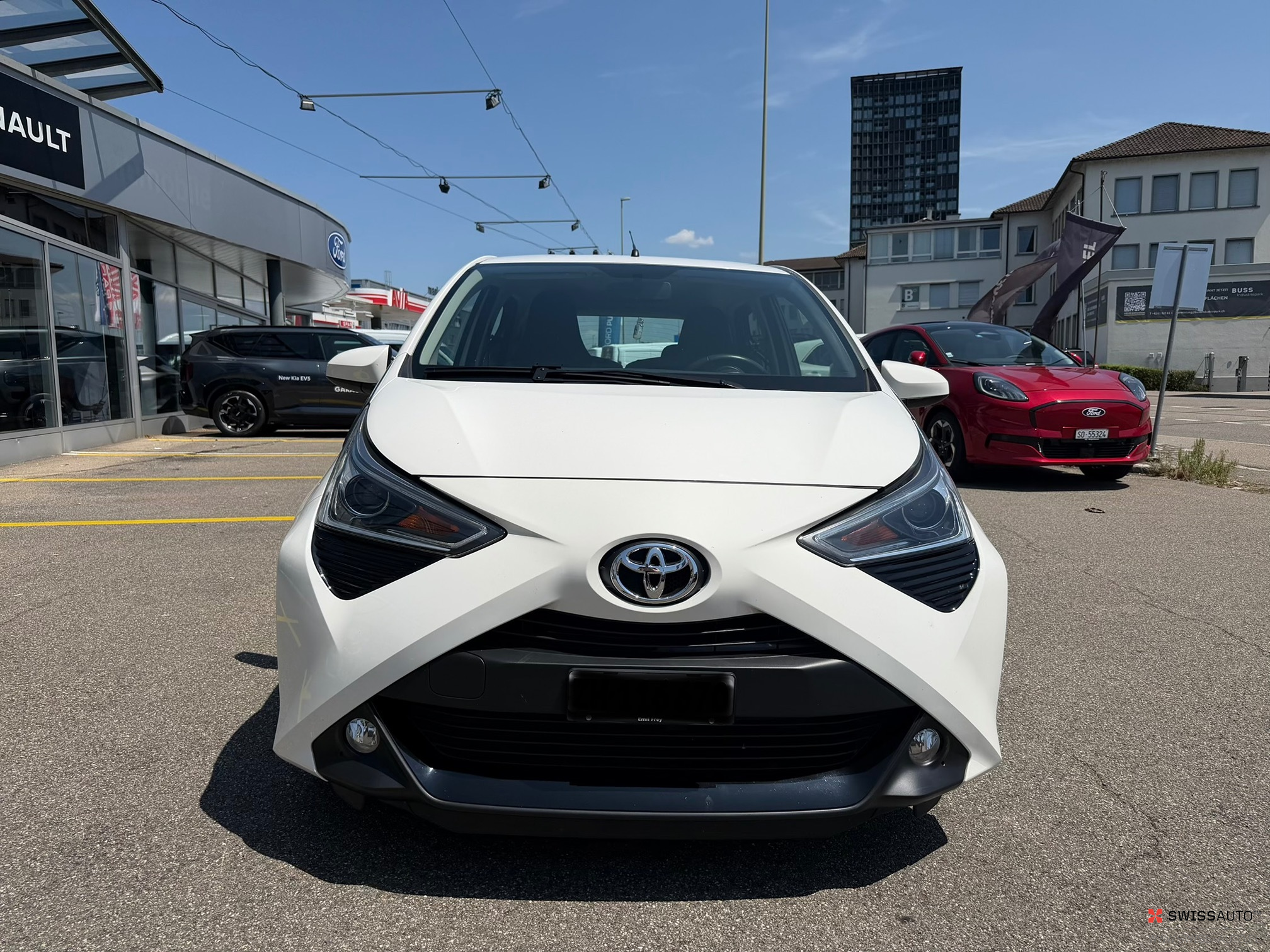 Auction Image