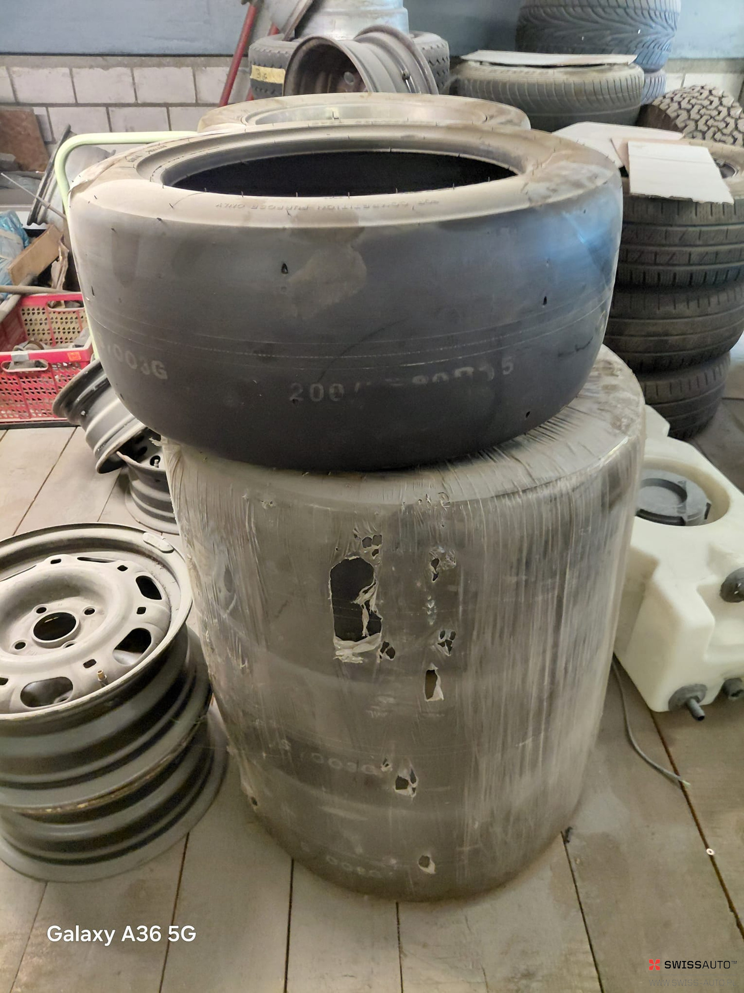 Auction Image