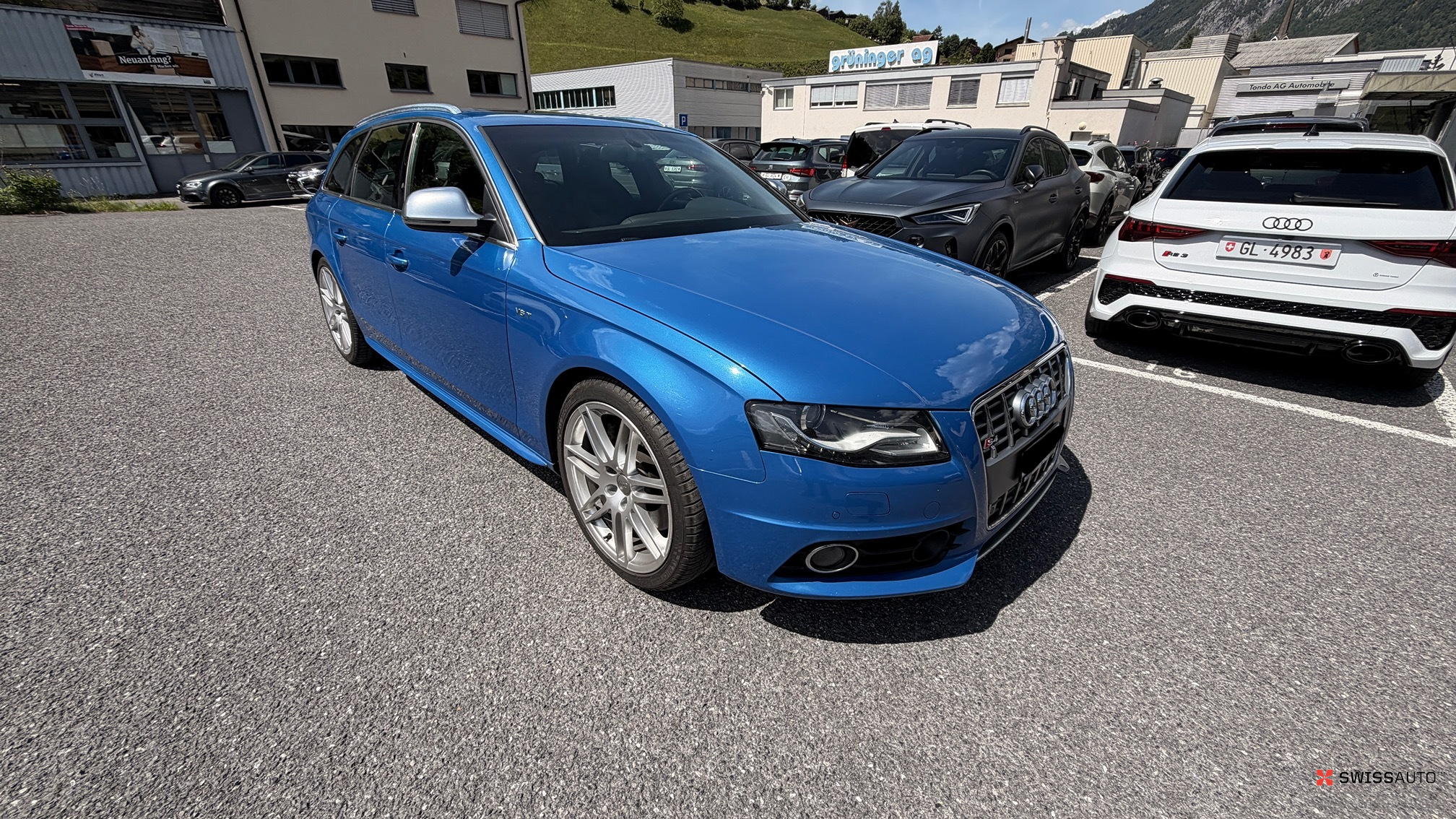 Auction Image