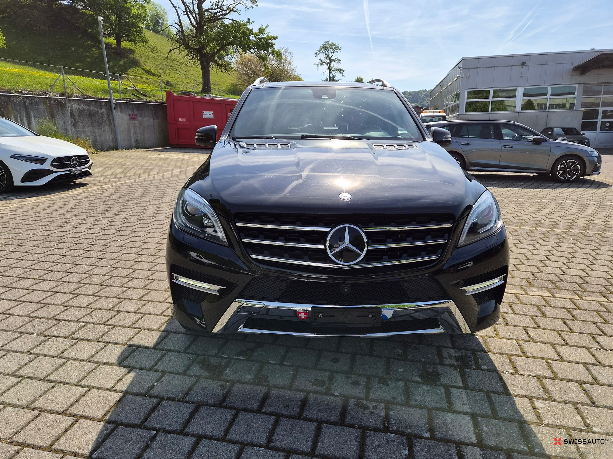 Auction Image