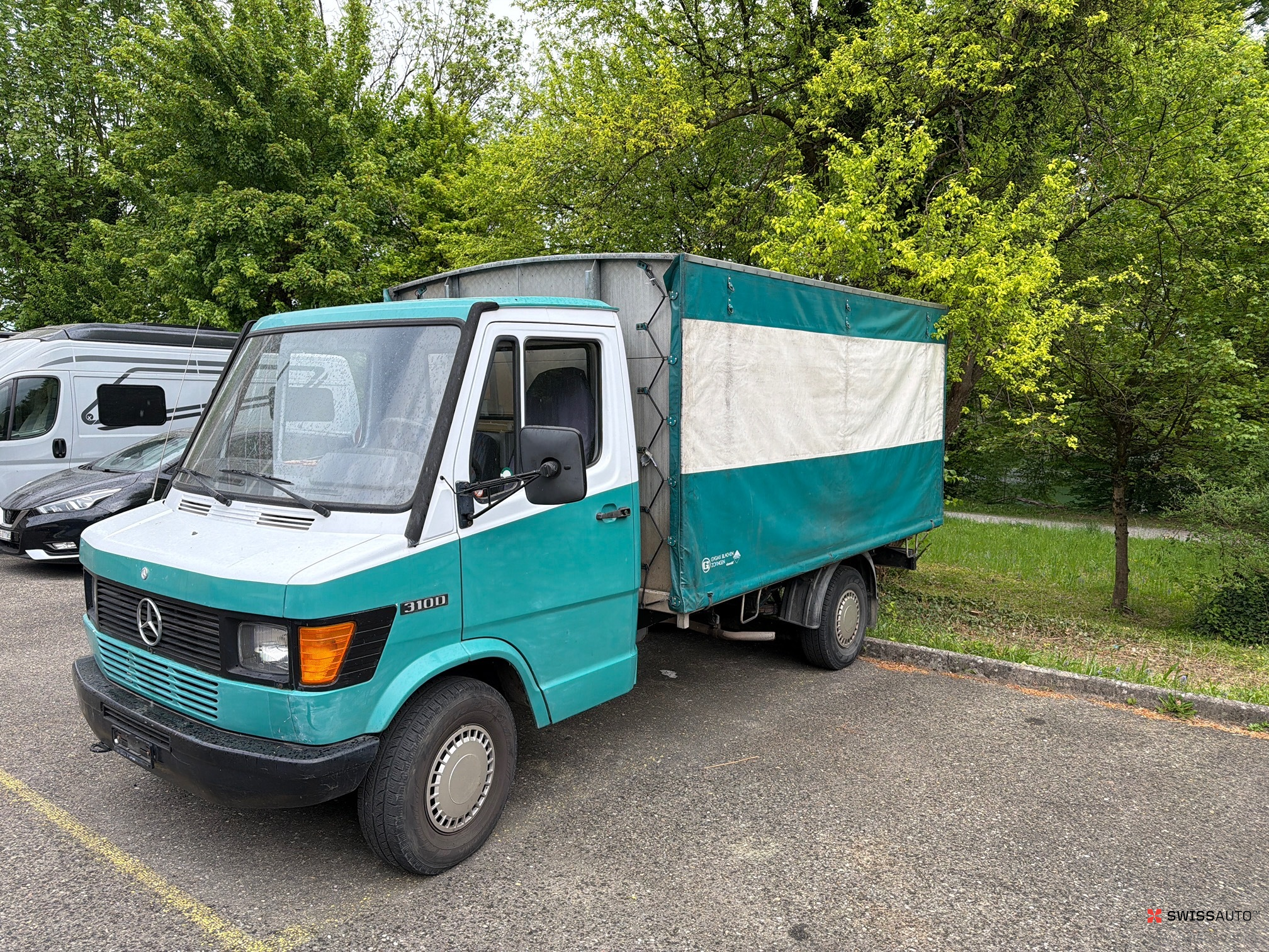 Auction Image