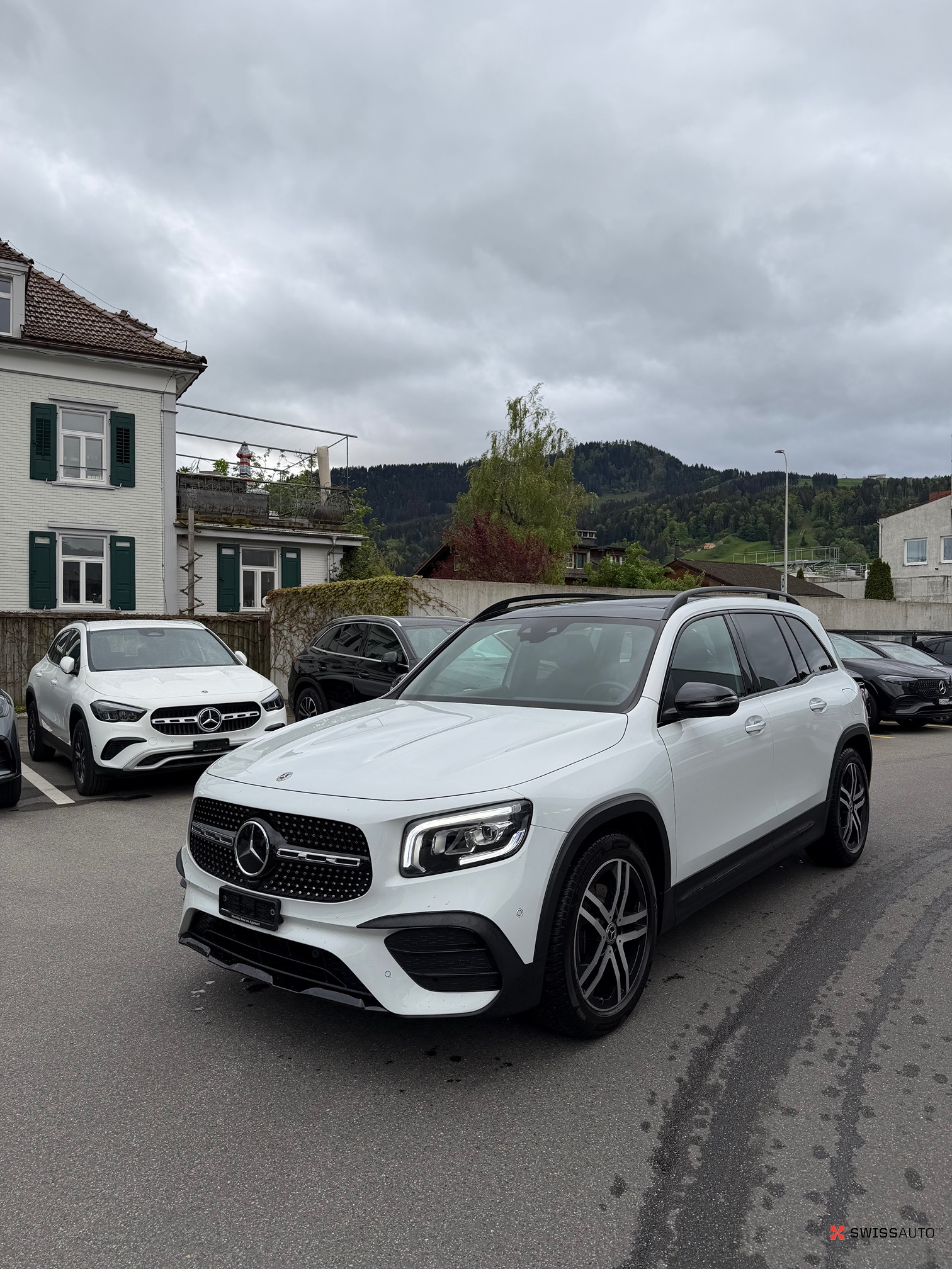 Auction Image