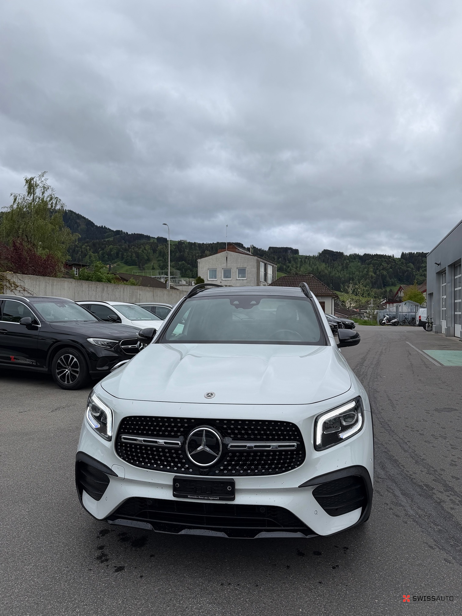 Auction Image