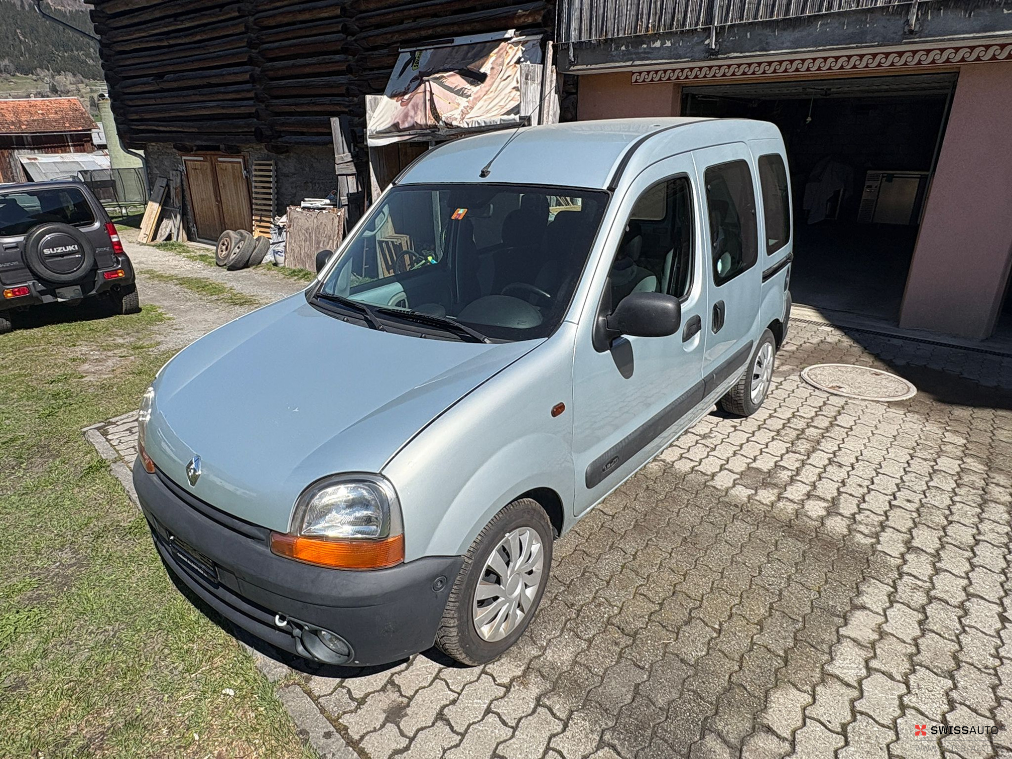 Auction Image