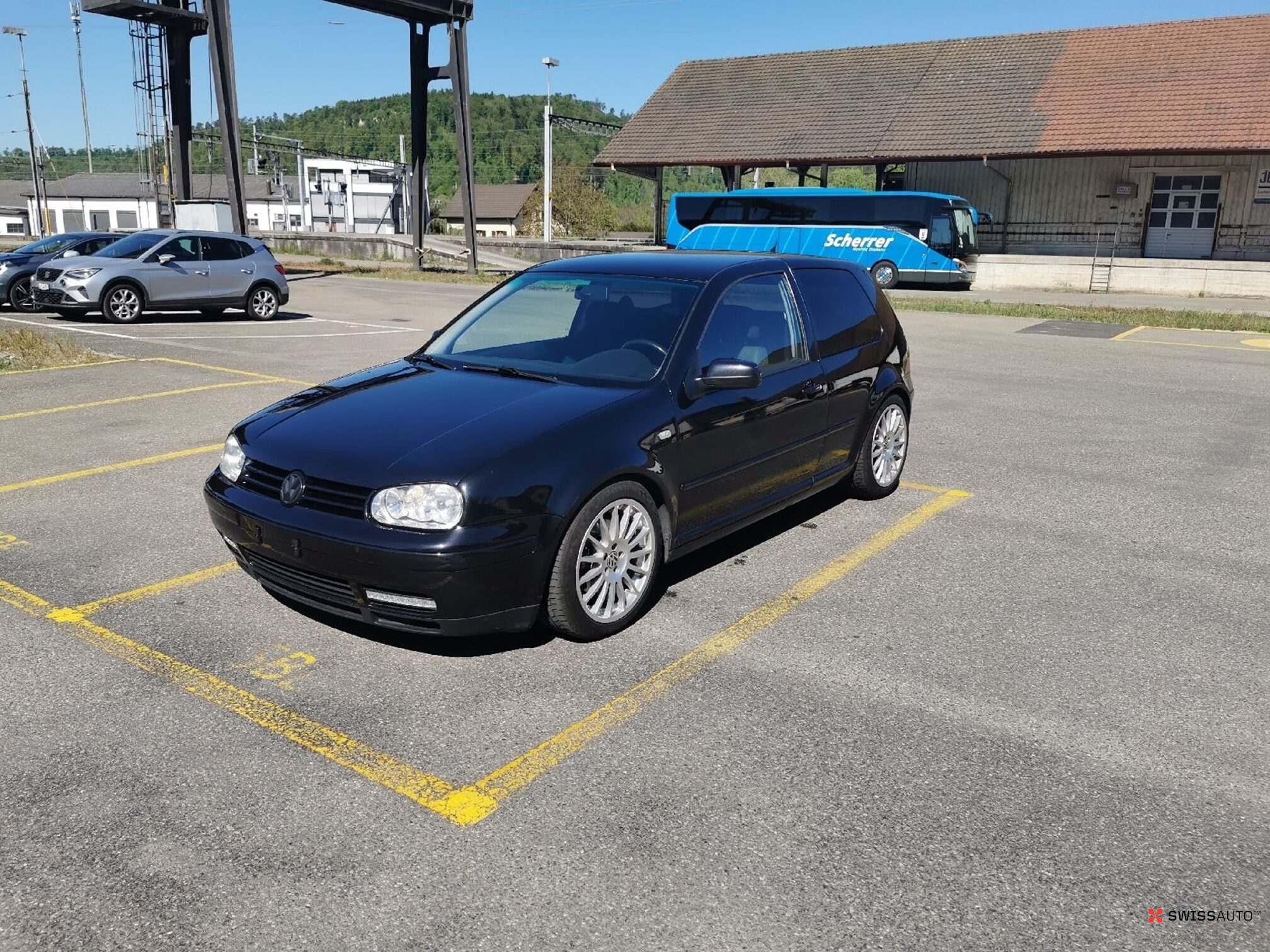 Auction Image