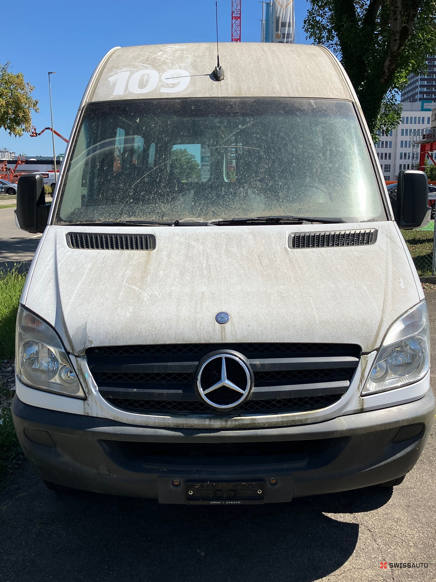 Auction Image