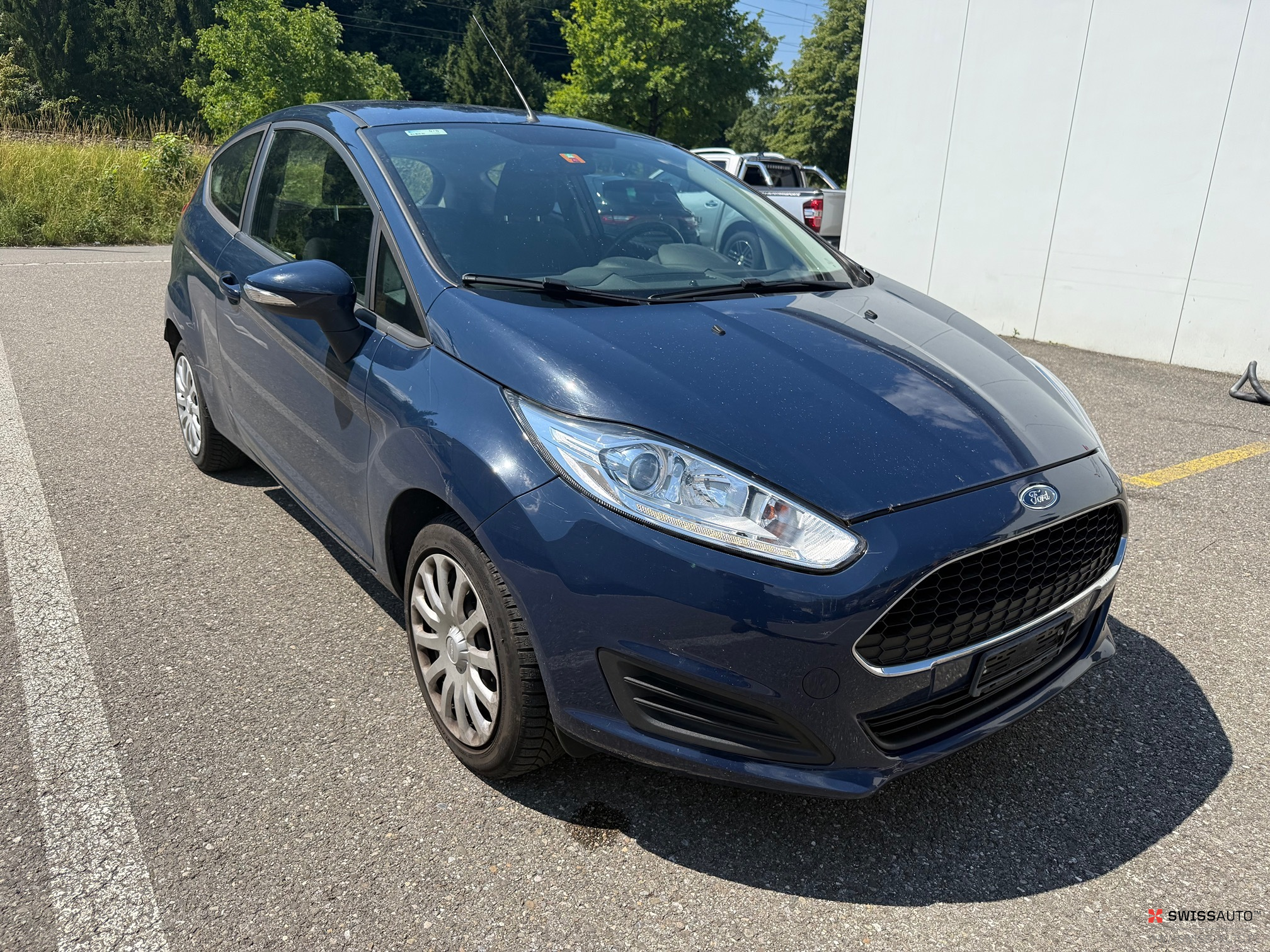 Auction Image