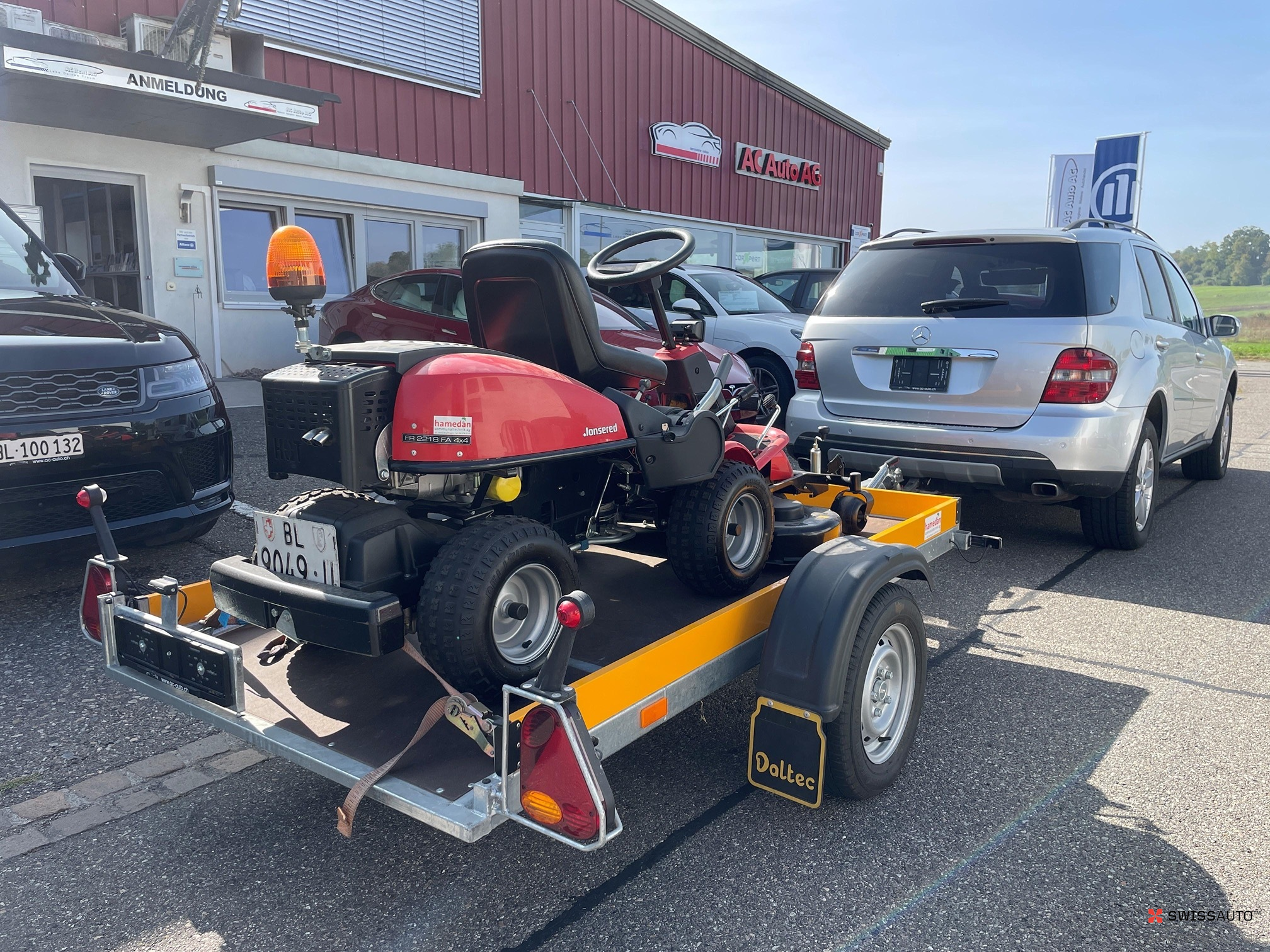 Auction Image